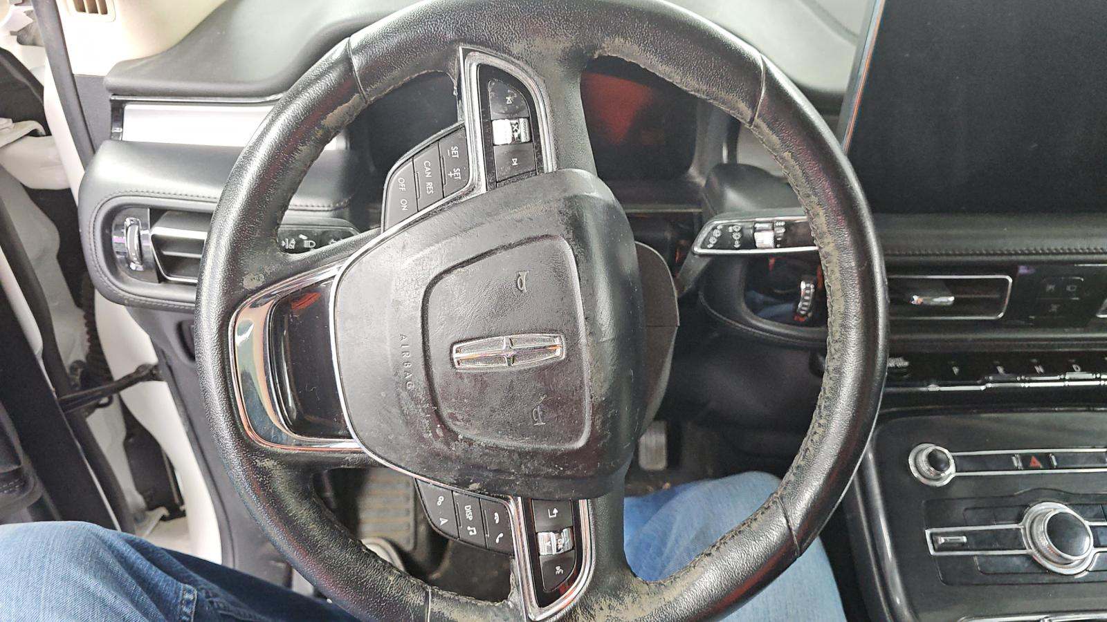 2023 Lincoln Nautilus Standard AWD