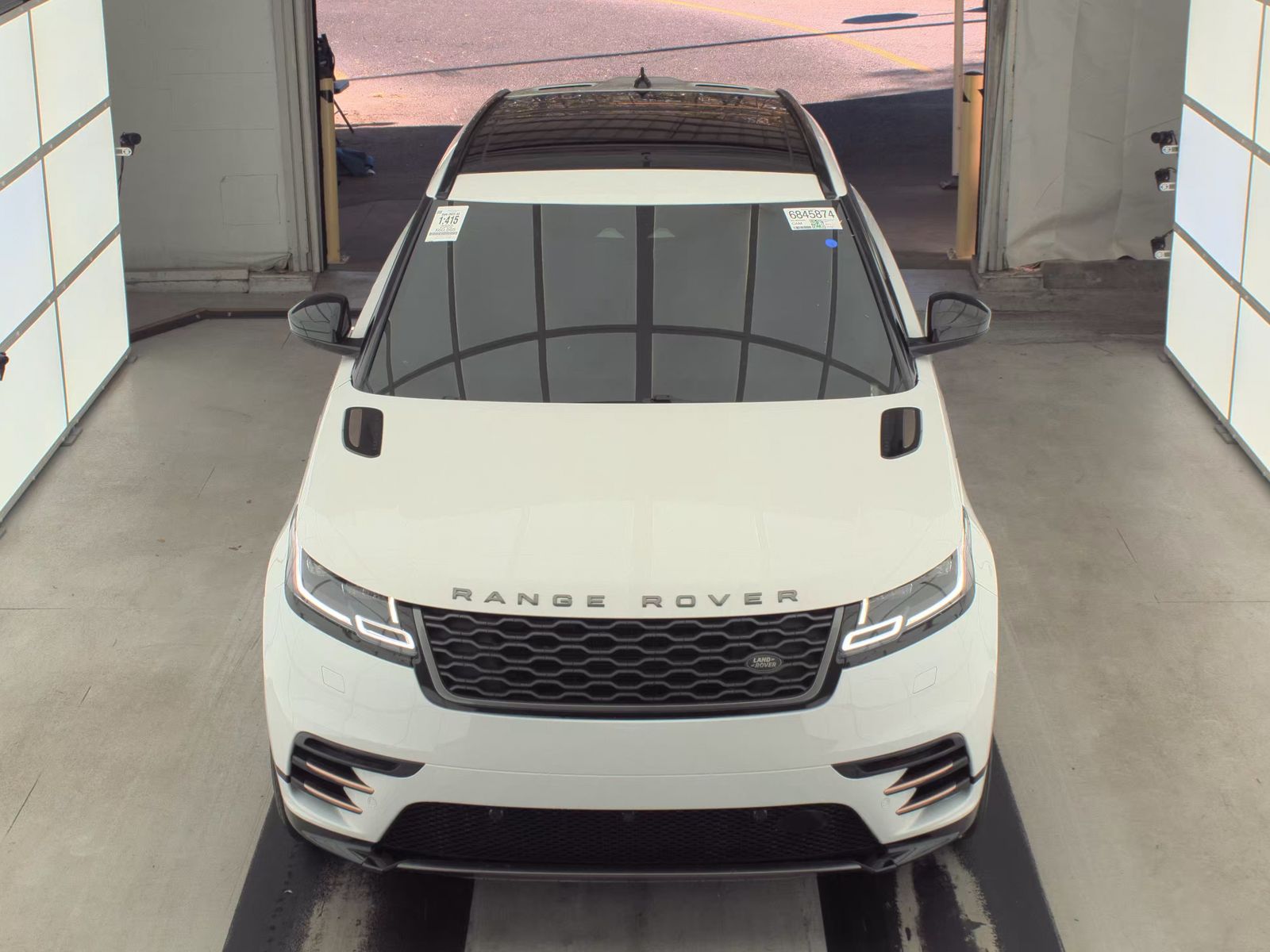 2022 Land Rover Range Rover Velar R-Dynamic S AWD