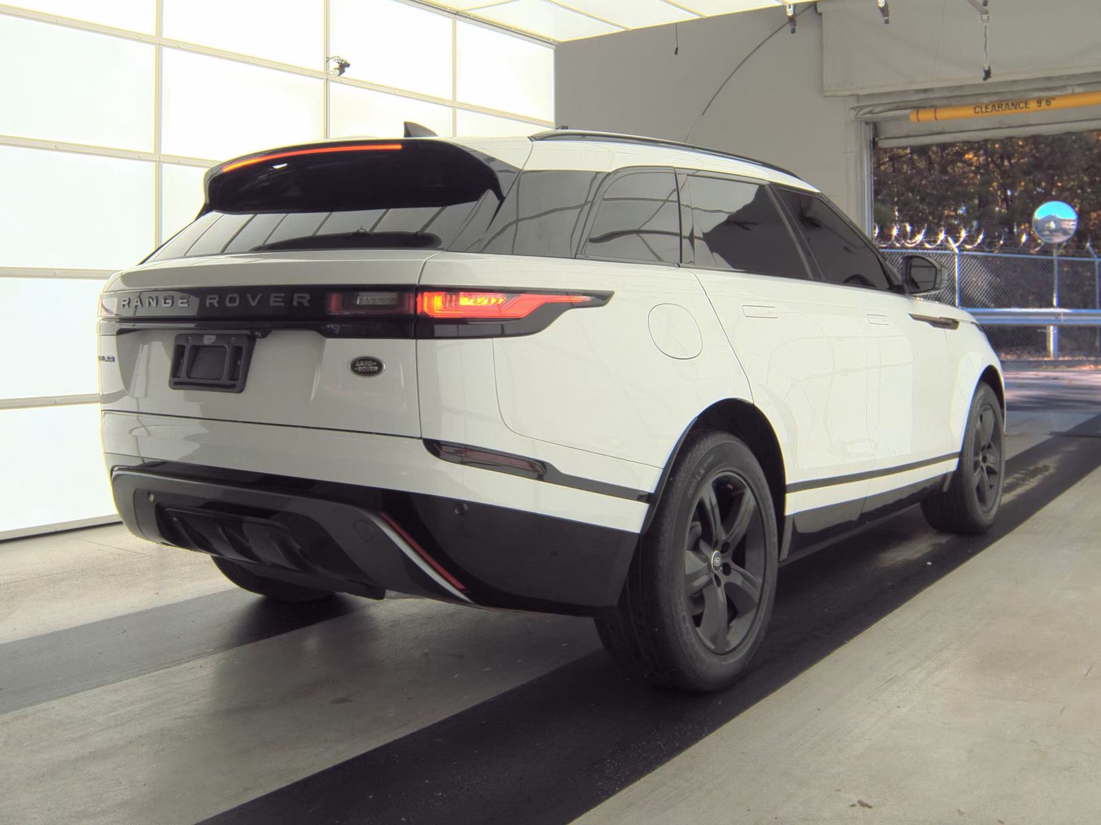 2022 Land Rover Range Rover Velar R-Dynamic S AWD