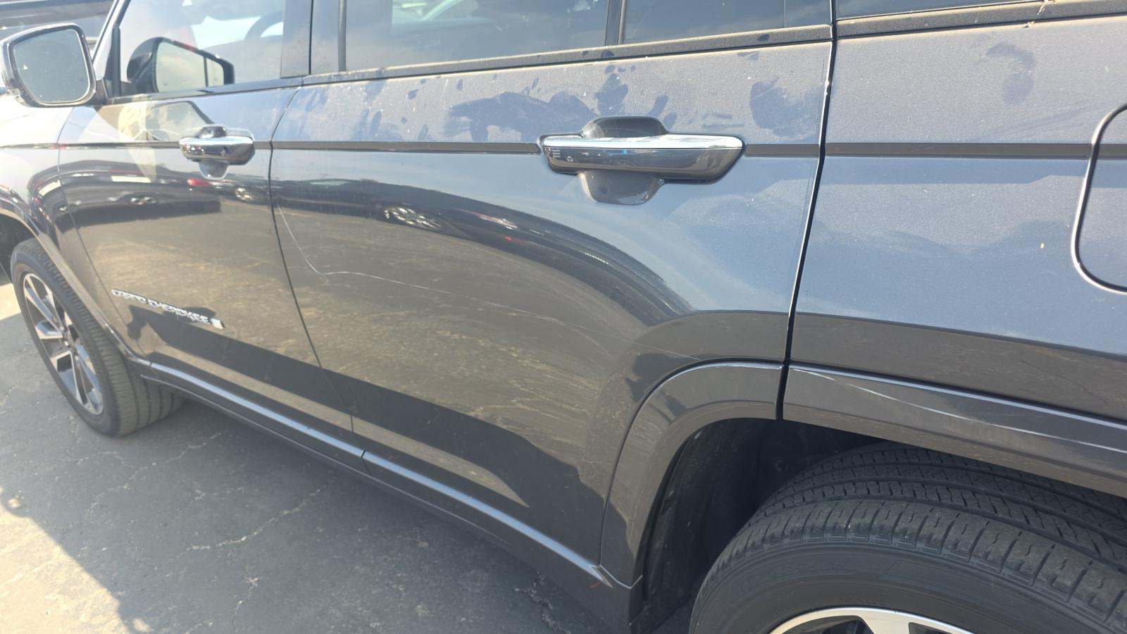 2022 Jeep Grand Cherokee Overland AWD