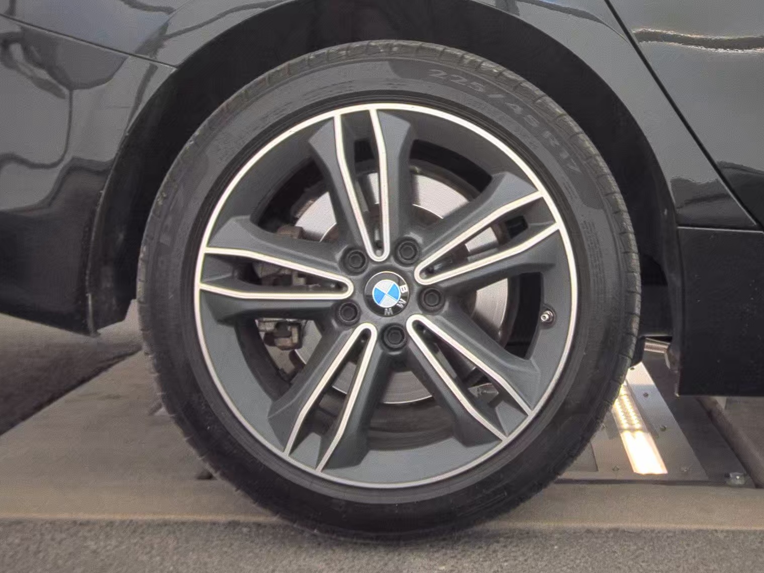 2024 BMW 2 Series 228i FWD