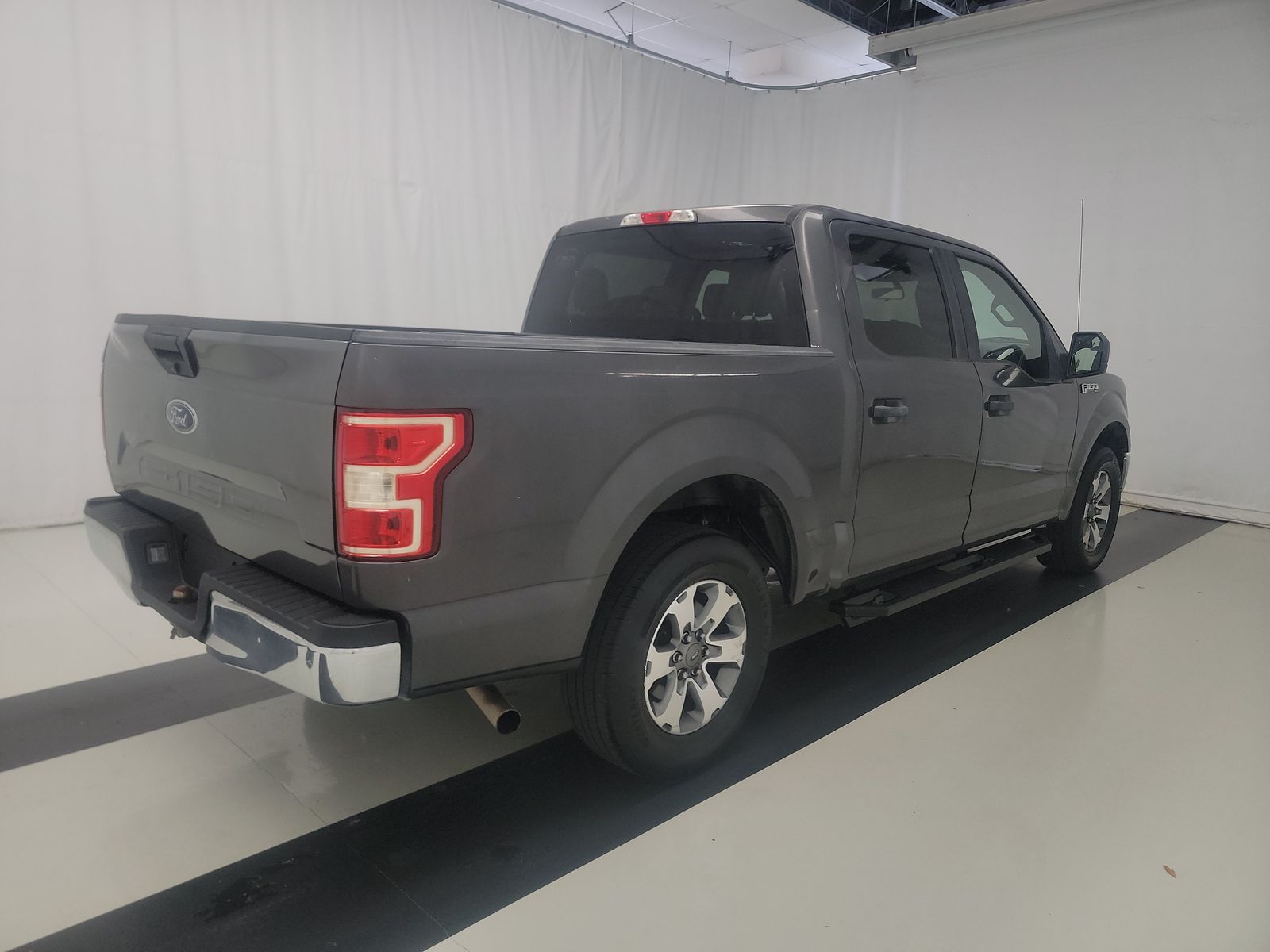 2019 Ford F-150 XLT RWD