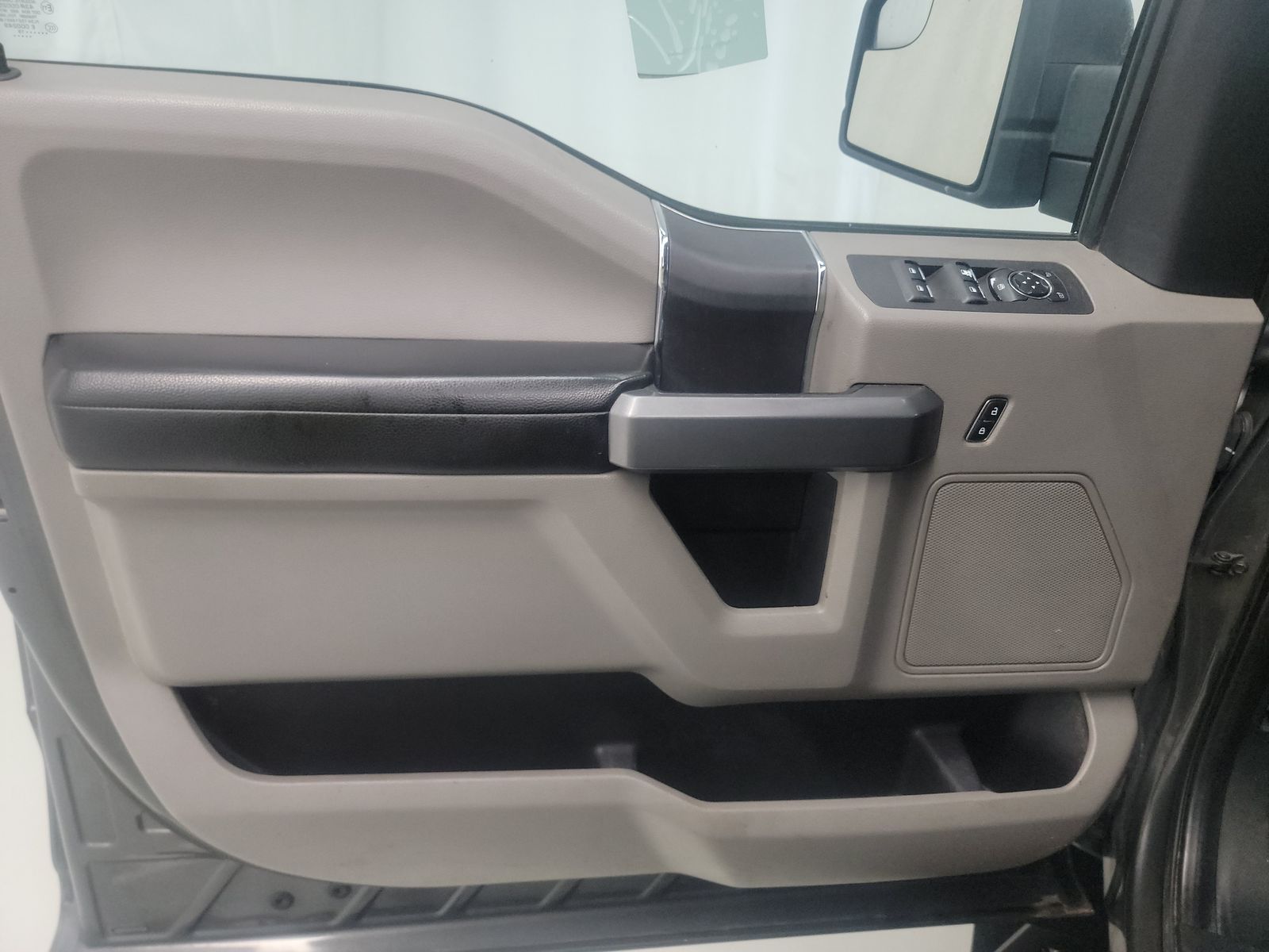 2019 Ford F-150 XLT RWD