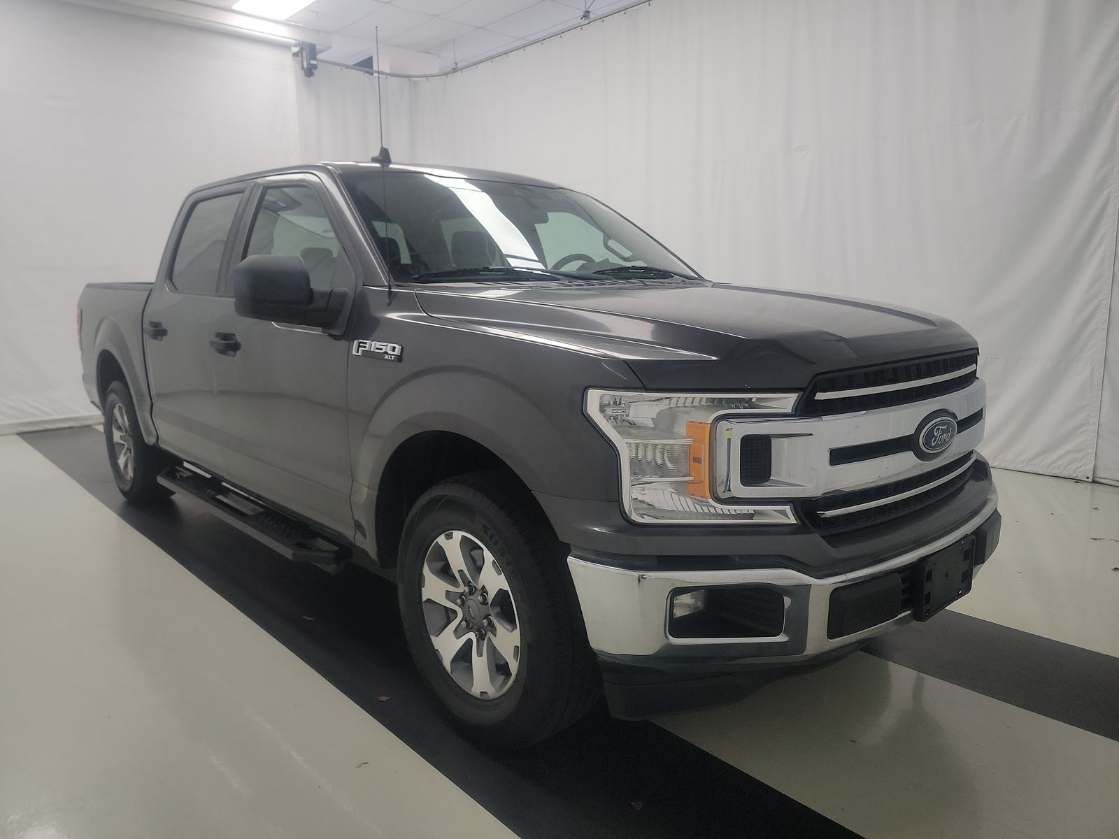 2019 Ford F-150 XLT RWD
