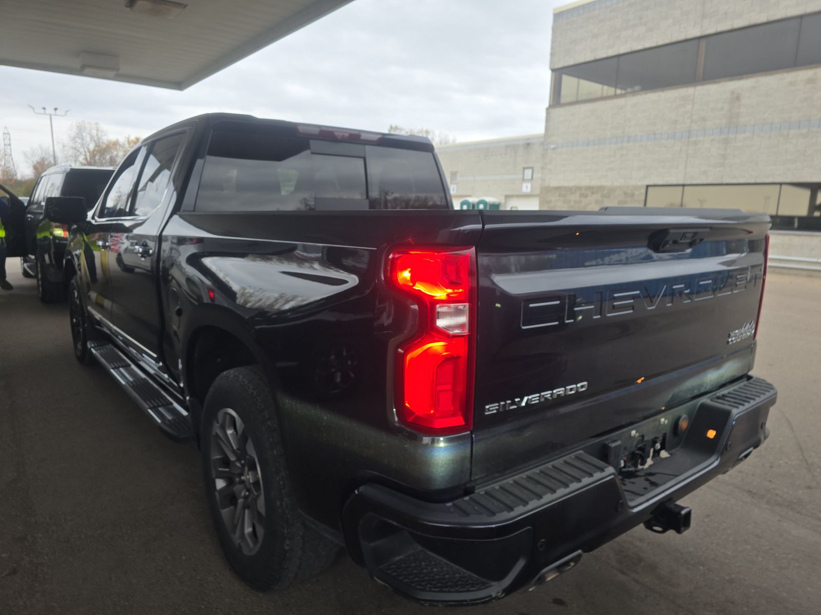 2022 Chevrolet Silverado 1500 High Country AWD