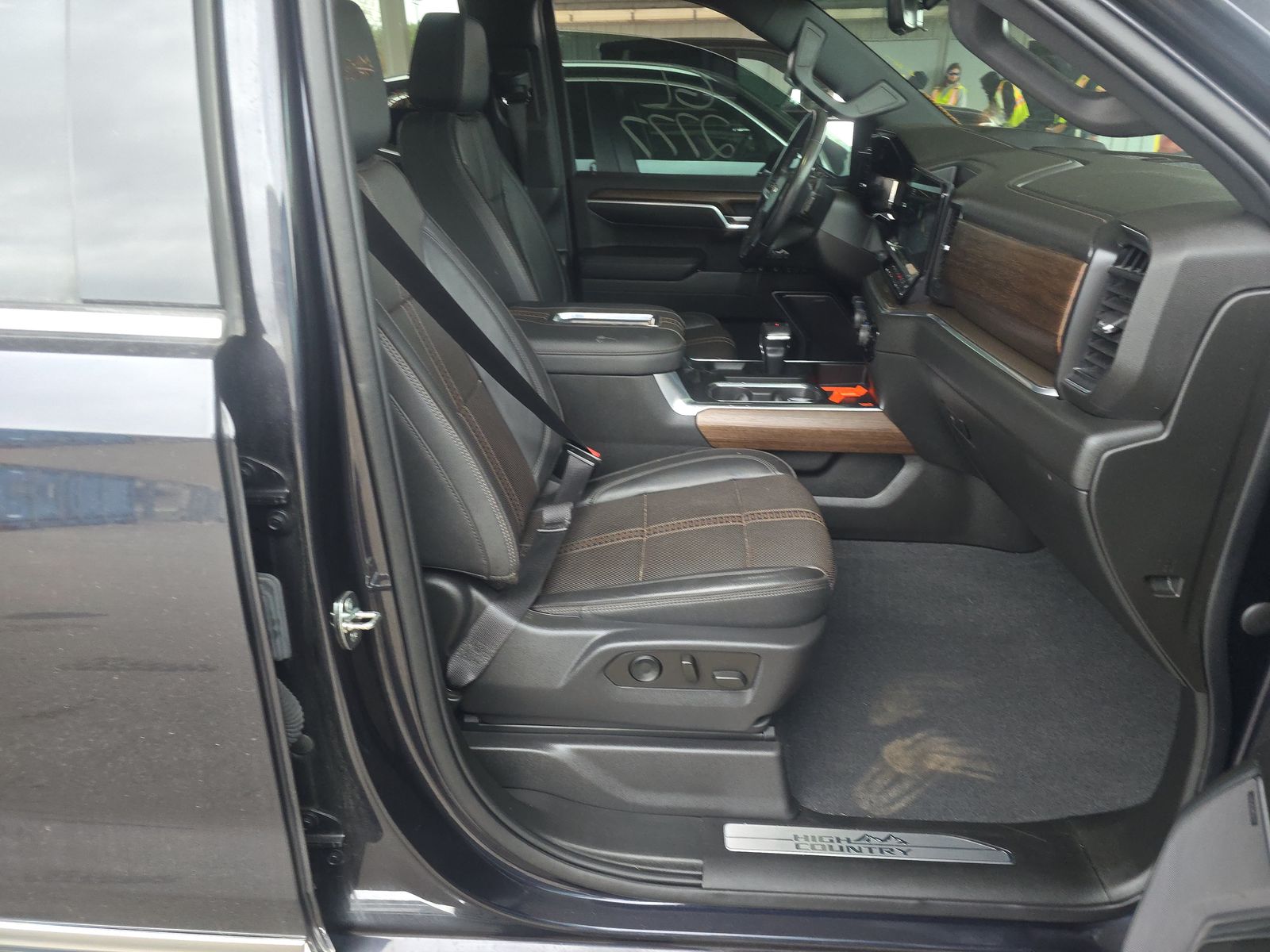 2022 Chevrolet Silverado 1500 High Country AWD