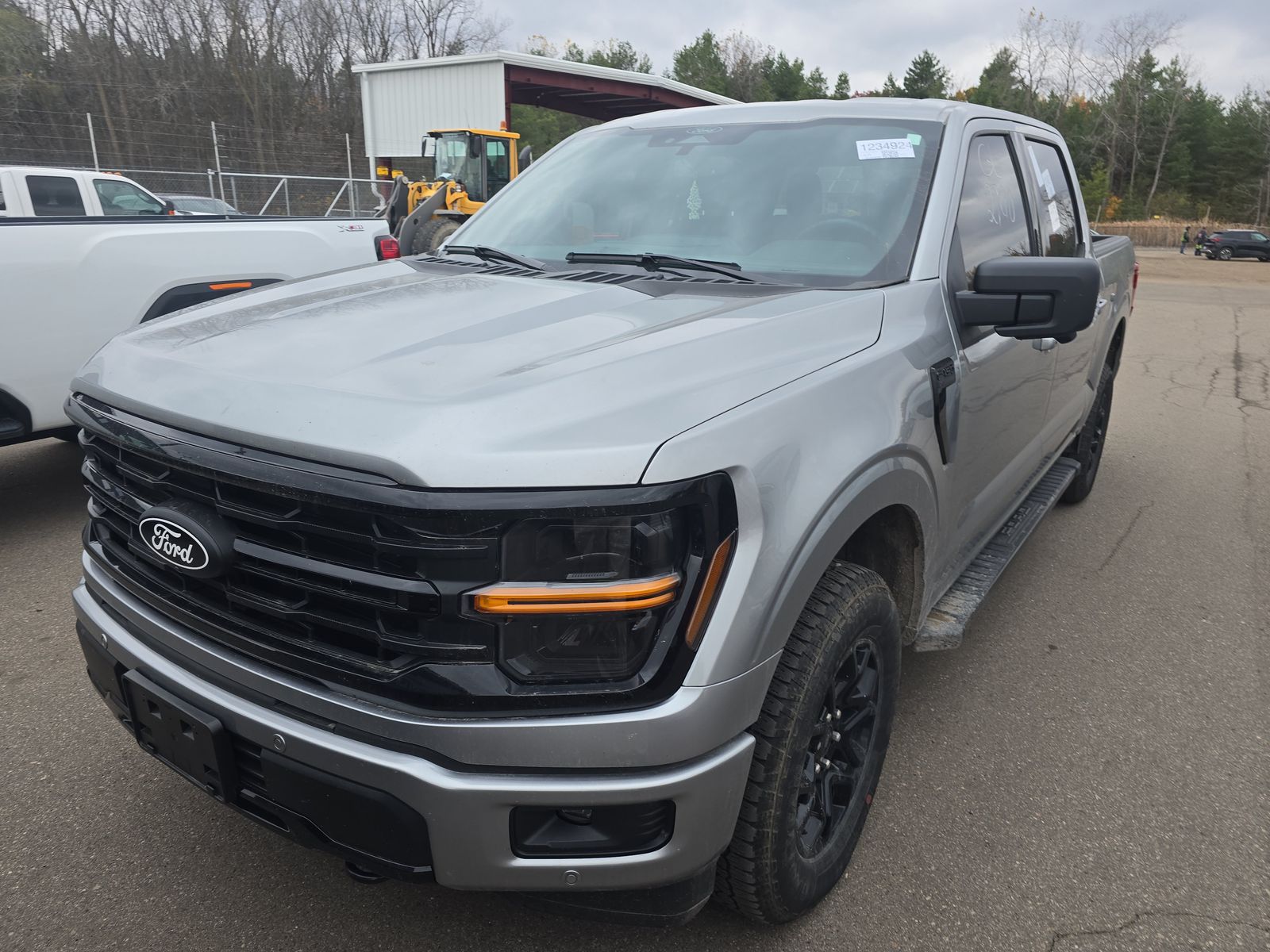 2024 Ford F-150 XLT AWD