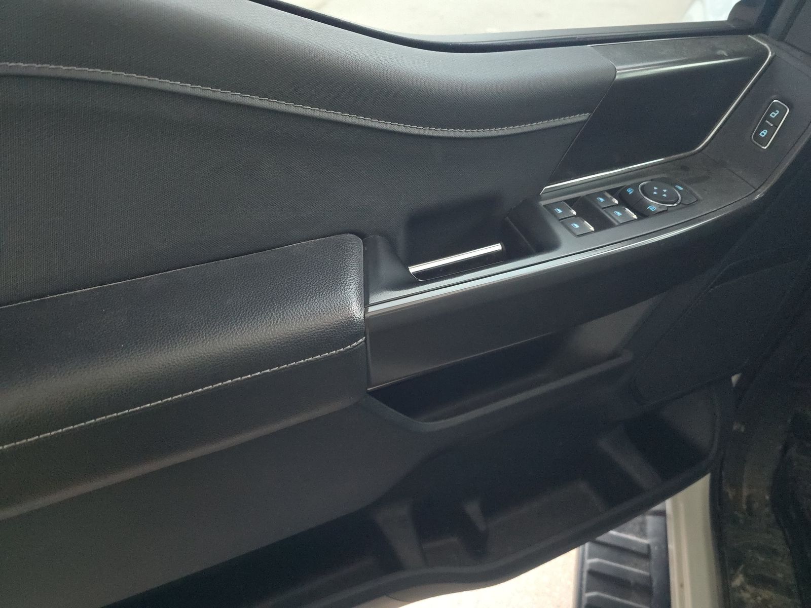 2024 Ford F-150 XLT AWD