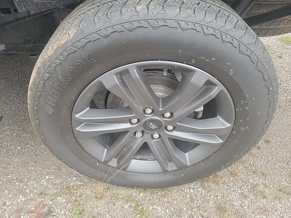 2023 Ford F-150 Lariat AWD