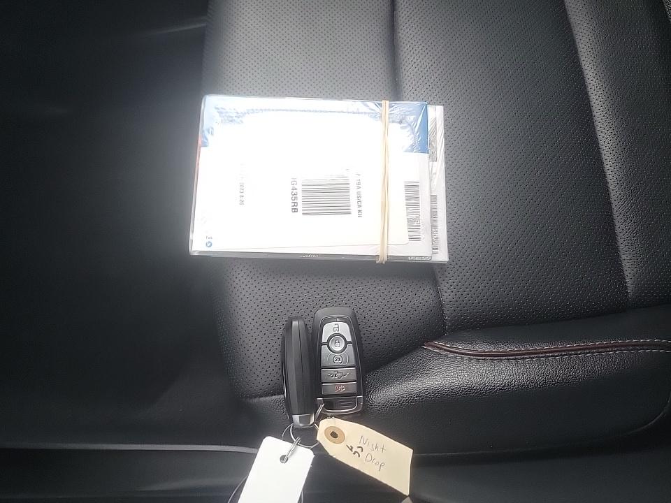 2023 Ford F-150 Lariat AWD