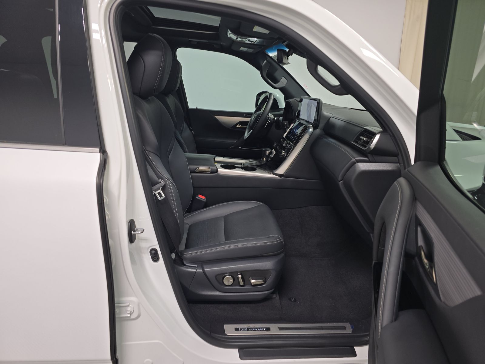 2024 Lexus LX LX 600 F SPORT AWD