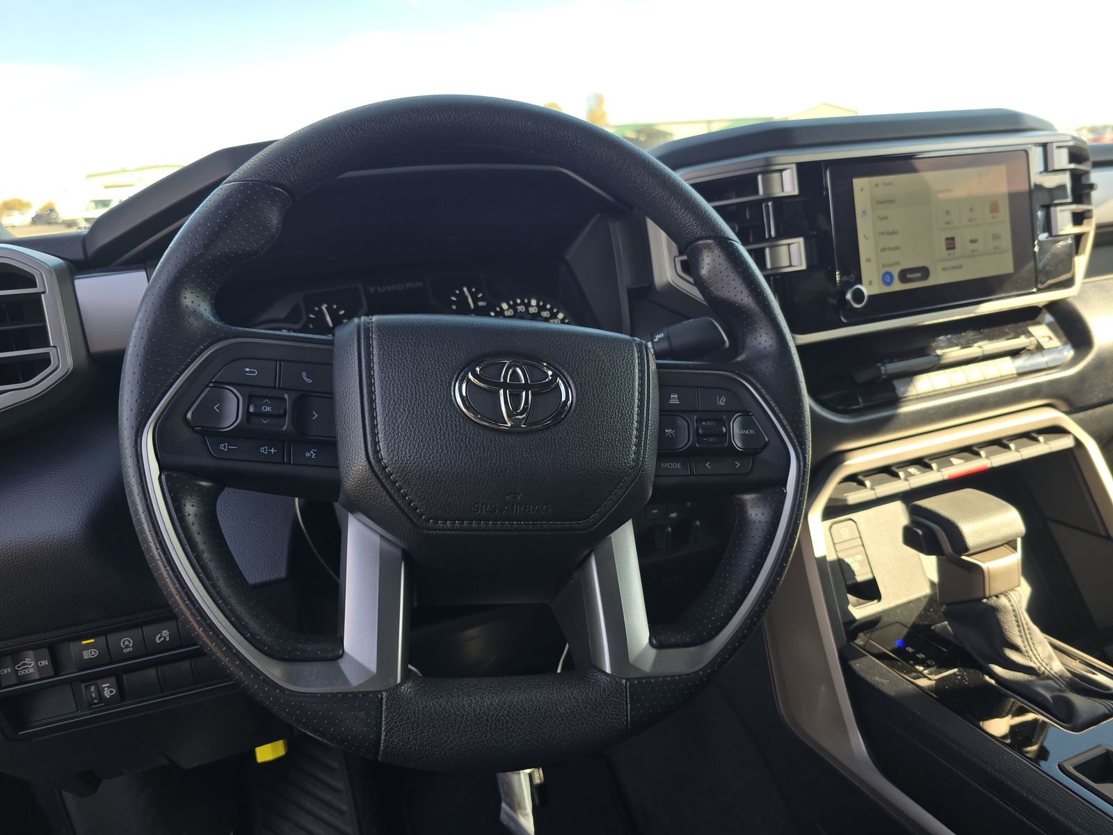 2025 Toyota Tundra SR5 AWD