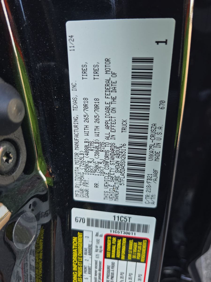 2025 Toyota Tundra SR5 AWD