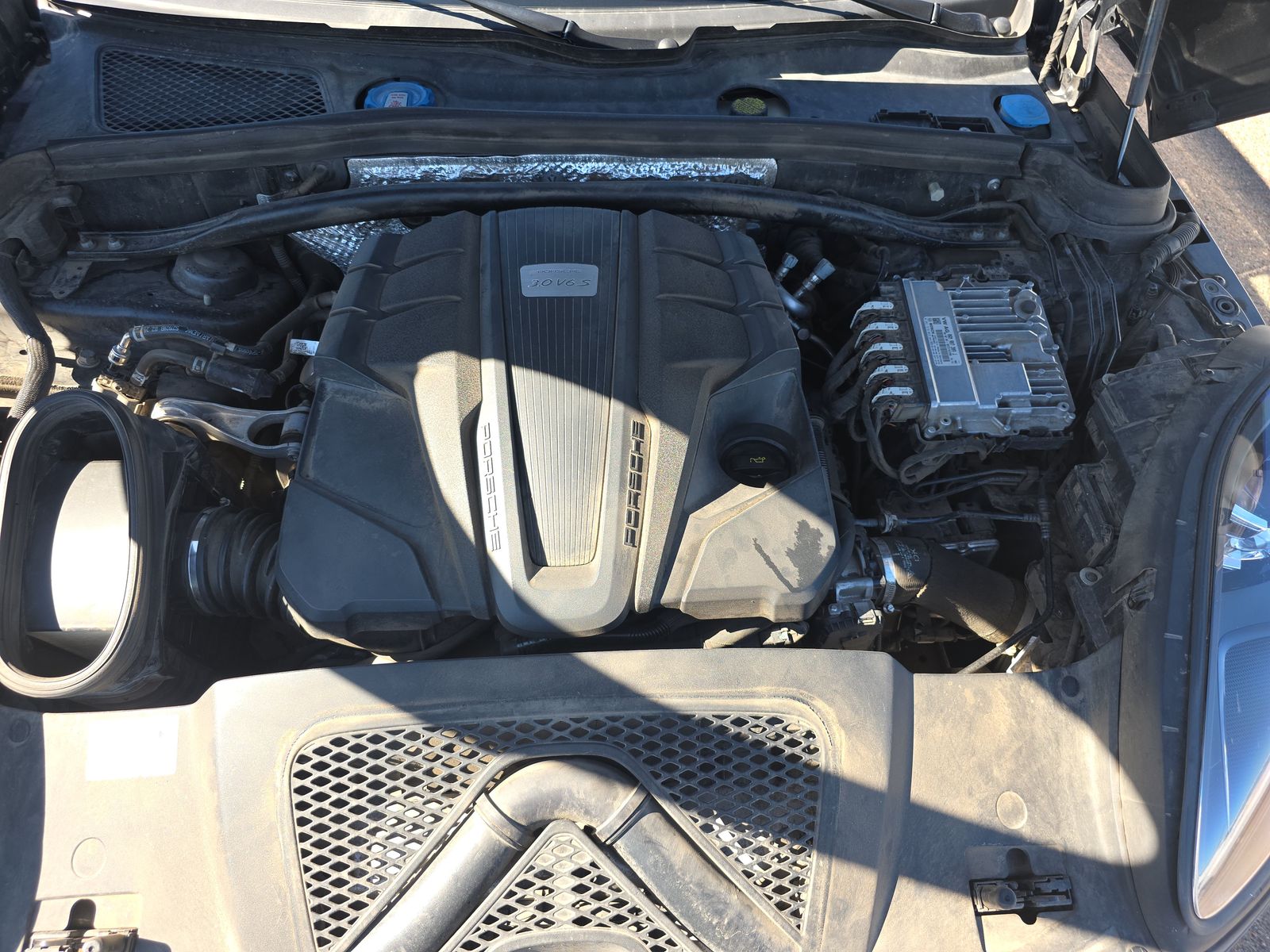 2021 Porsche Macan S AWD