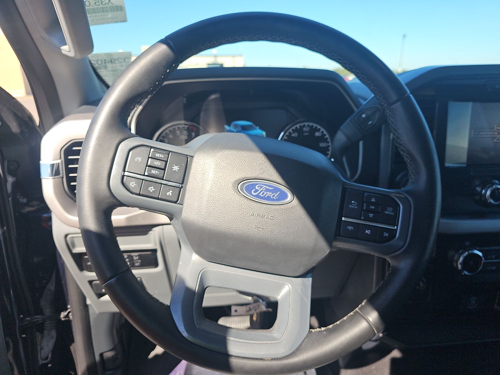 2023 Ford F-150 XLT RWD