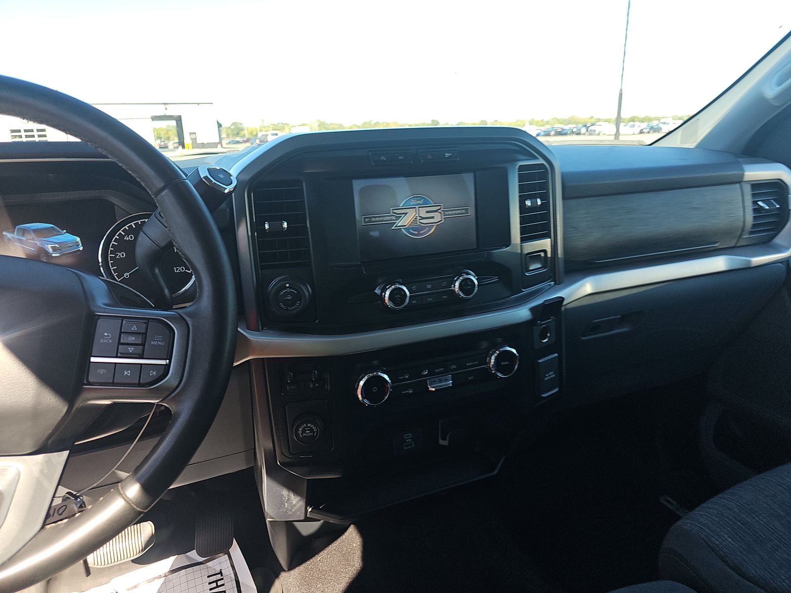 2023 Ford F-150 XLT RWD