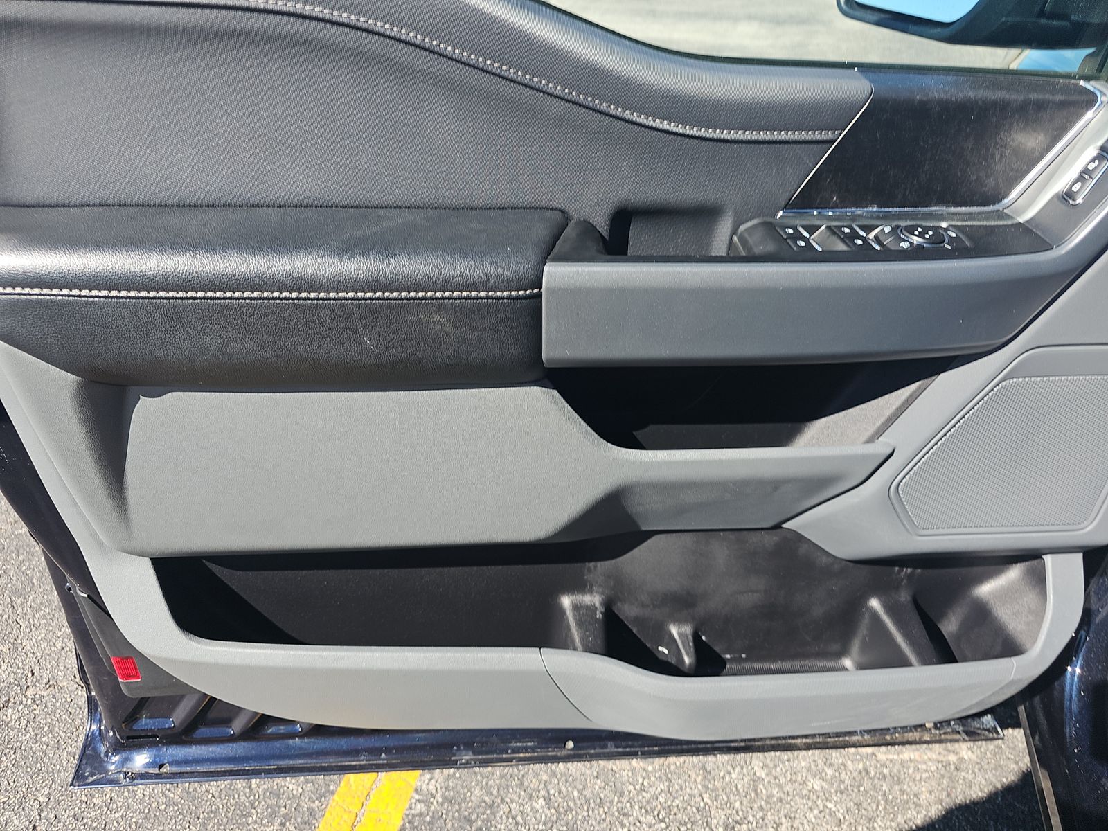 2023 Ford F-150 XLT RWD