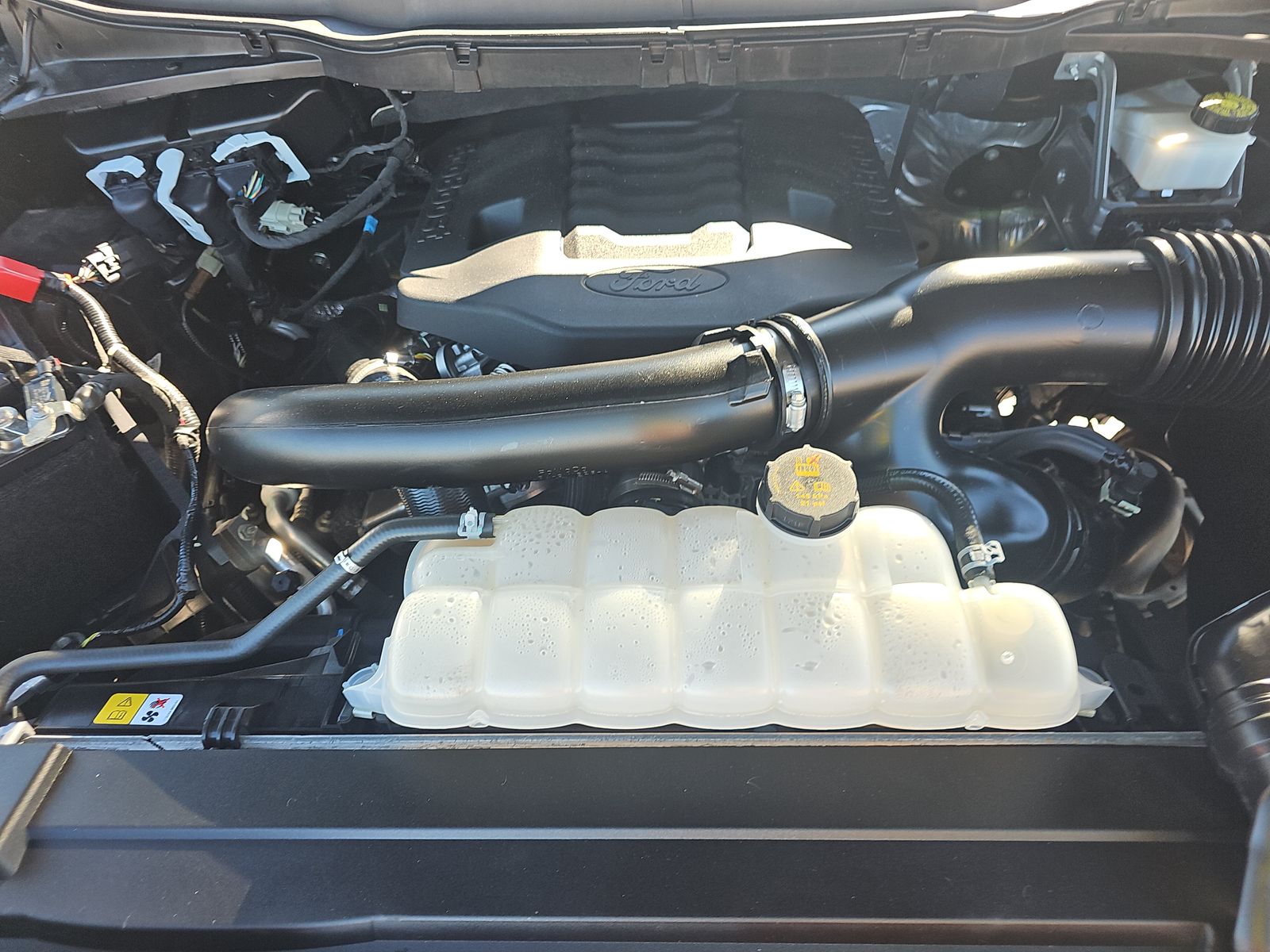 2023 Ford F-150 XLT RWD