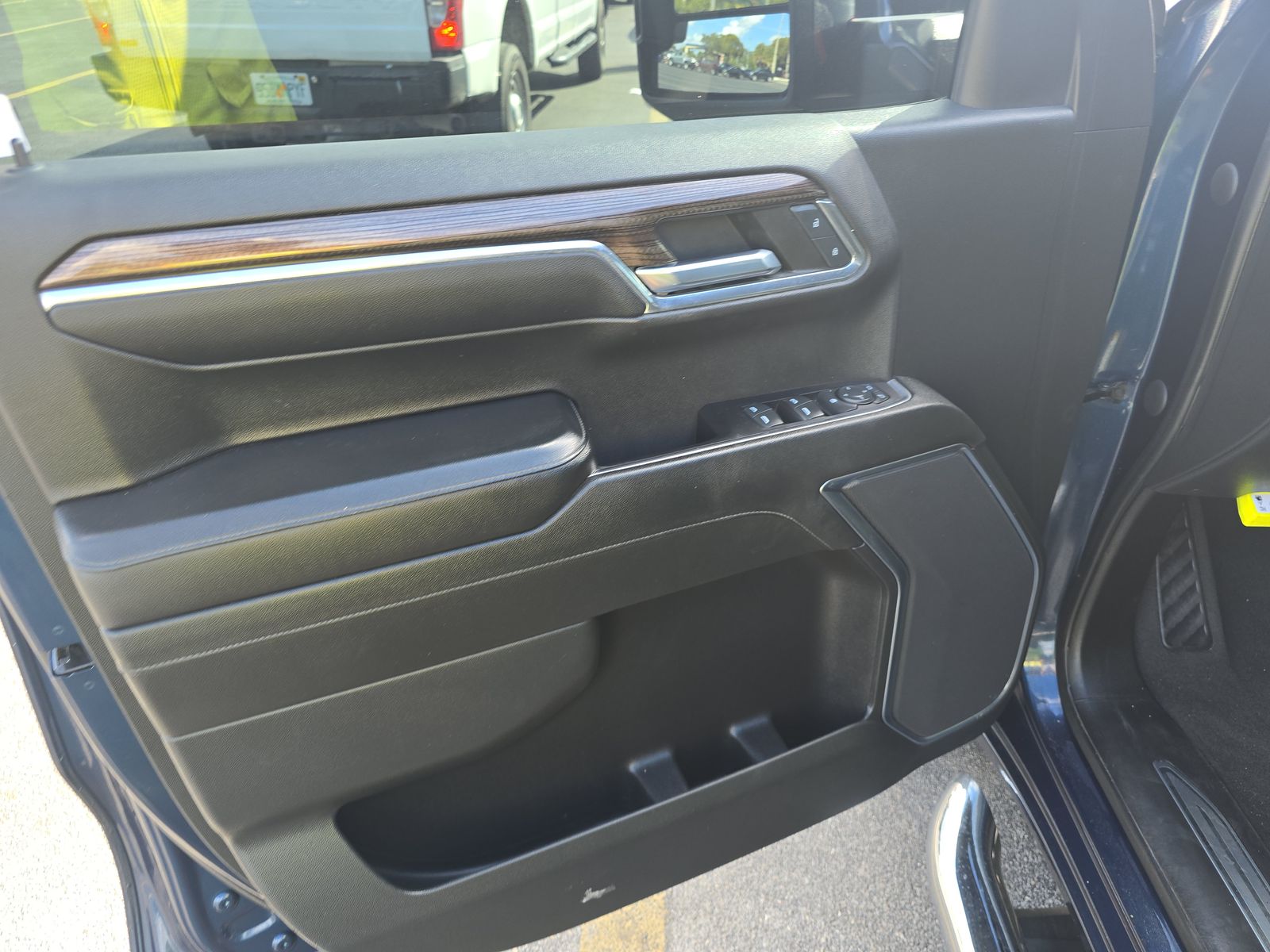 2022 Chevrolet Silverado 1500 RST RWD