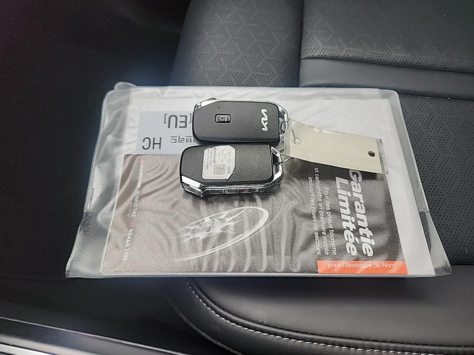 2023 Kia Sorento Hybrid EX AWD