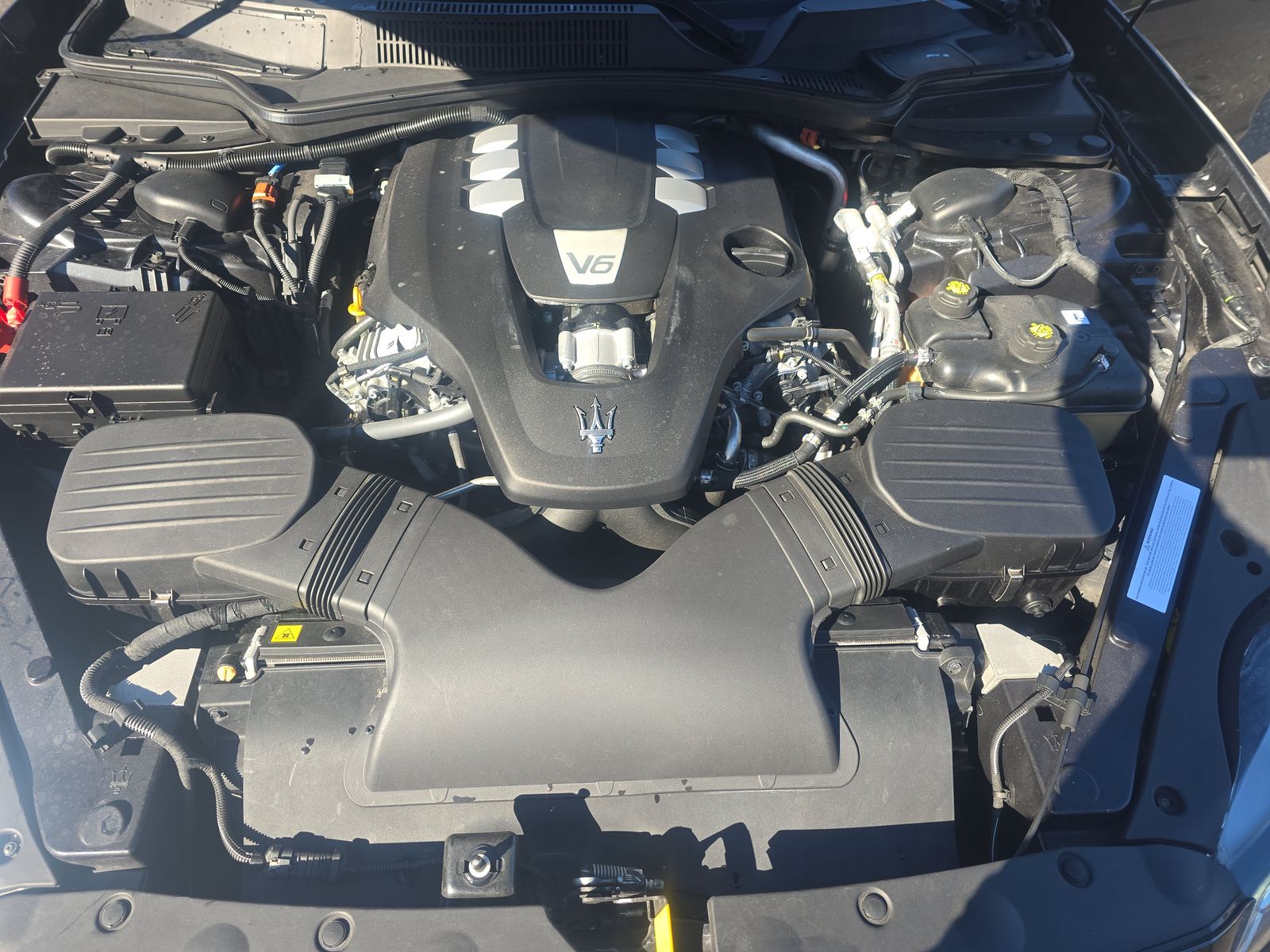 2022 Maserati Quattroporte GT FWD