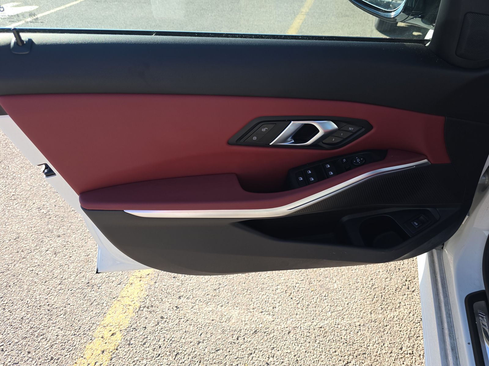 2025 BMW 3 Series 330i RWD