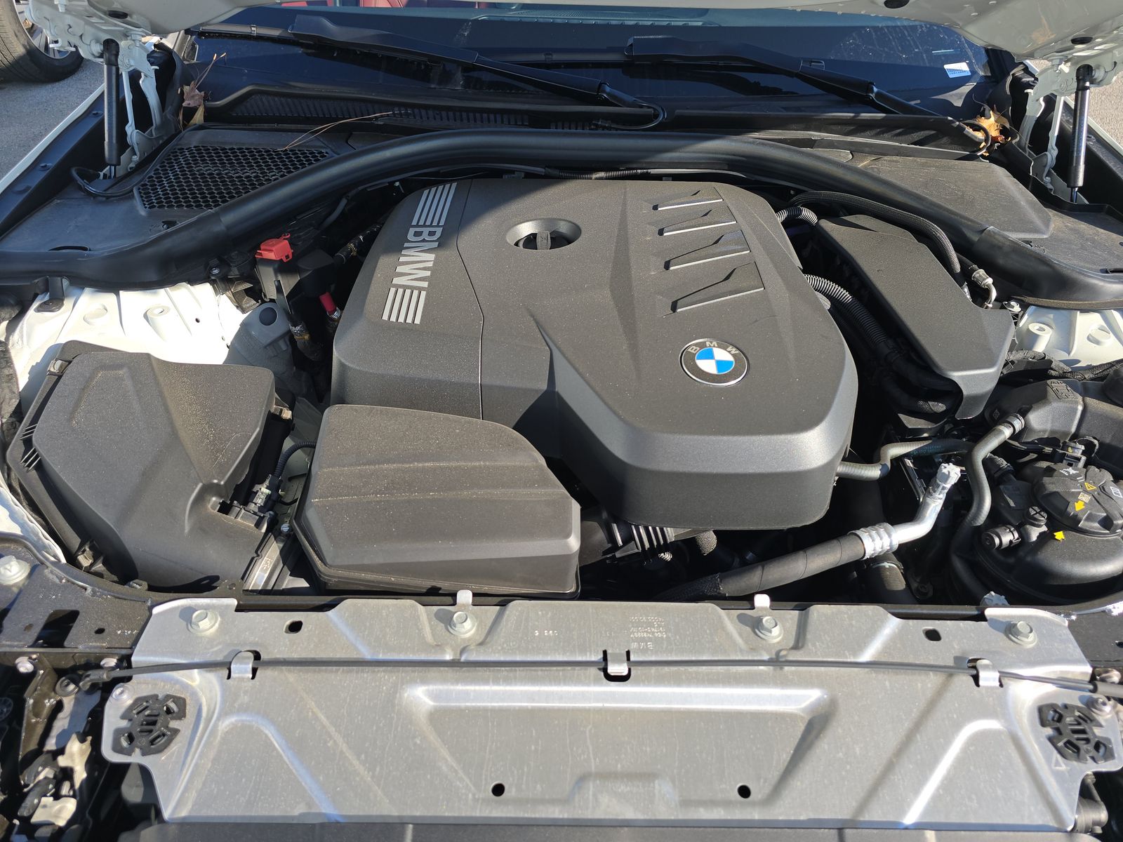 2025 BMW 3 Series 330i RWD