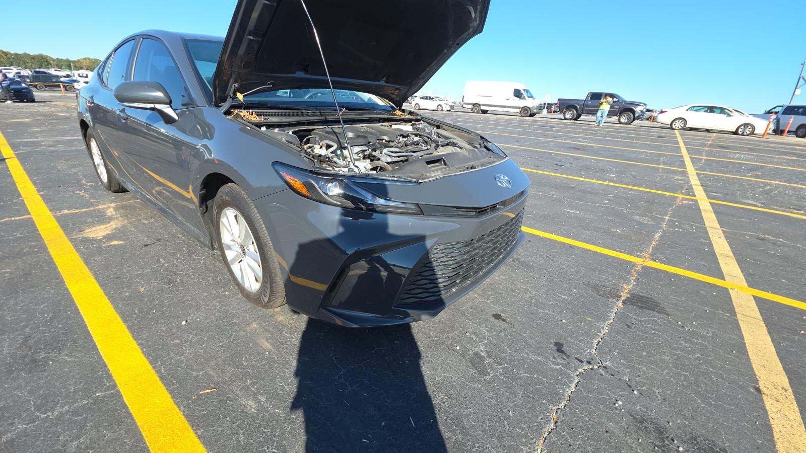 2025 Toyota Camry LE FWD