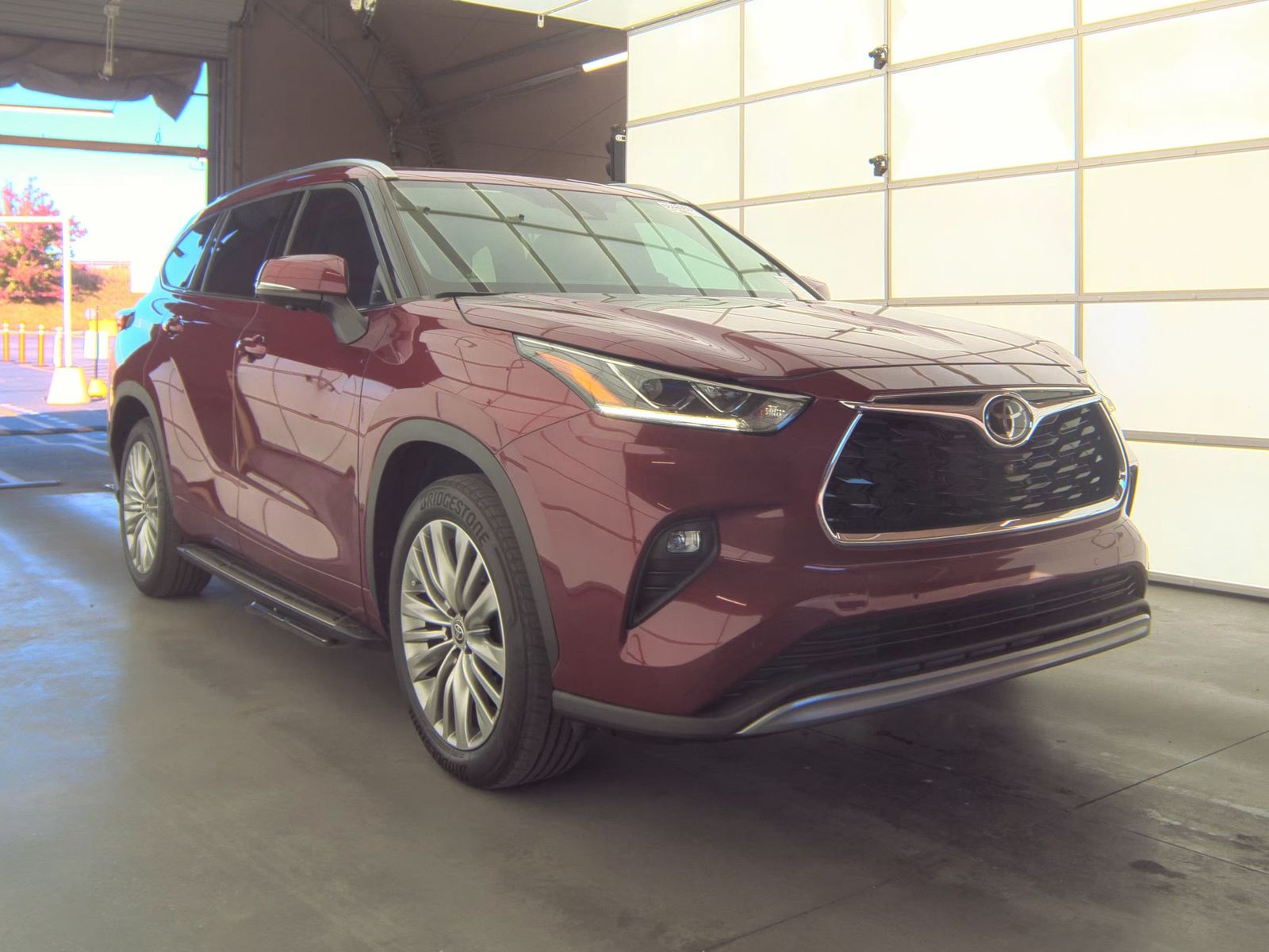 2023 Toyota Highlander Platinum FWD