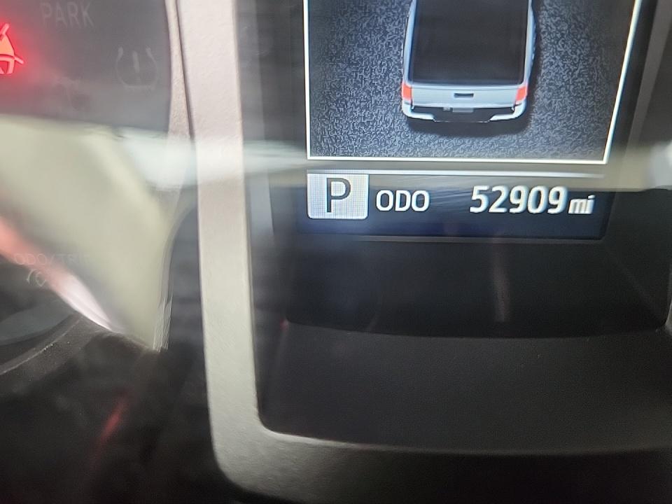 2022 Toyota Tacoma SR5 AWD