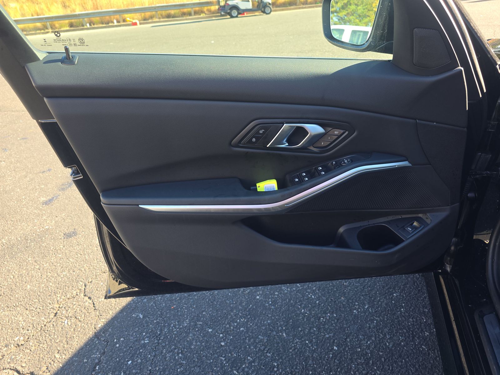 2025 BMW 3 Series 330i RWD