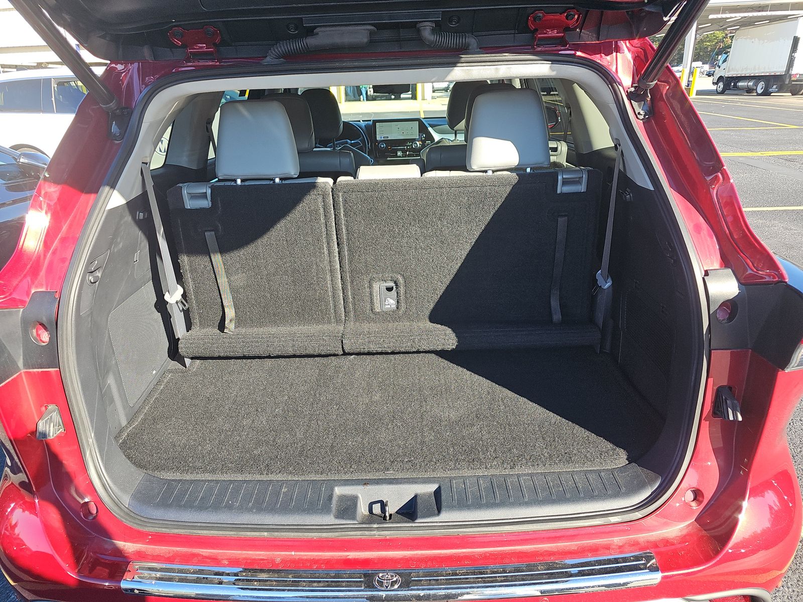 2023 Toyota Highlander Platinum FWD