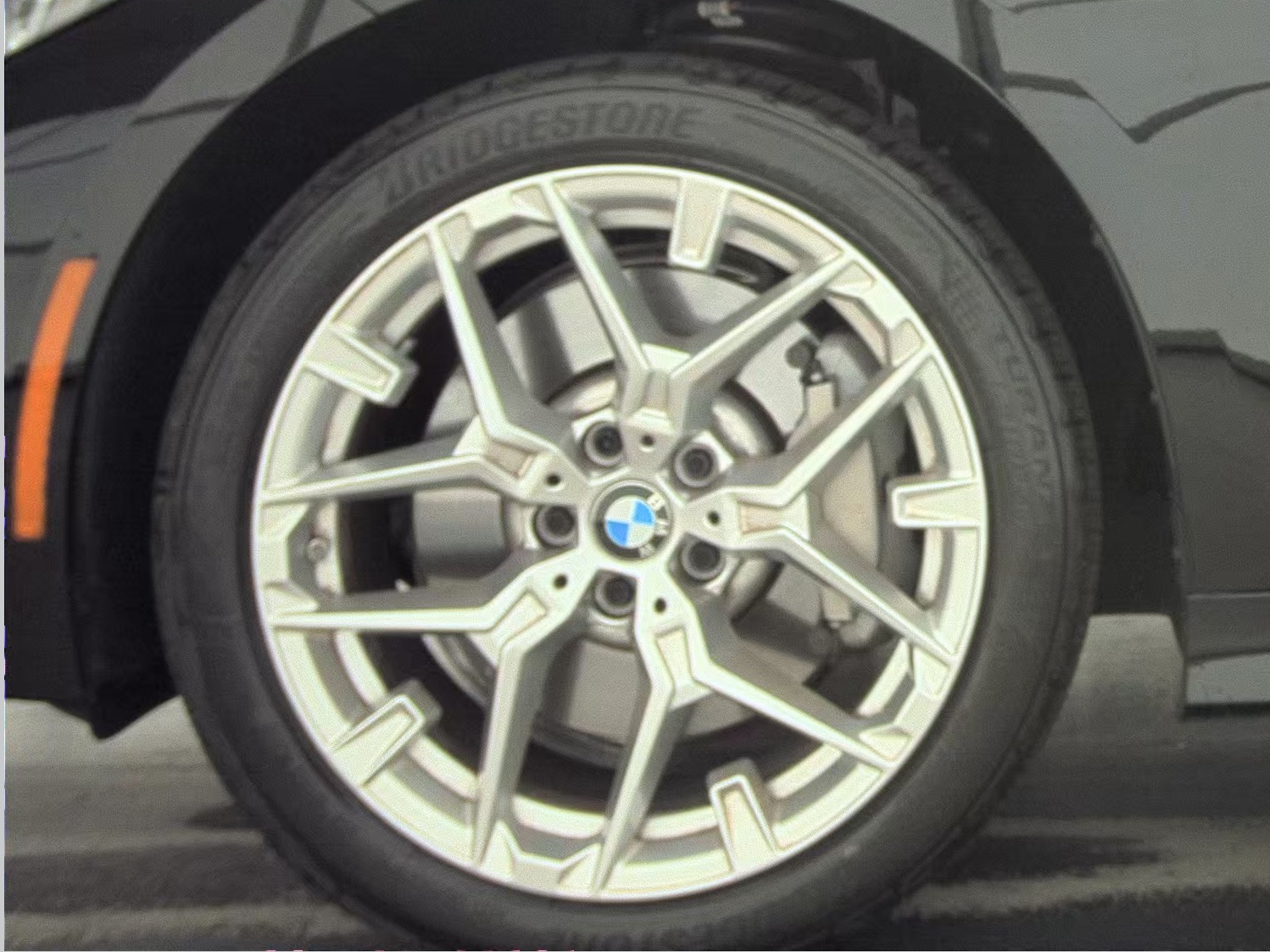 2025 BMW 3 Series 330i RWD