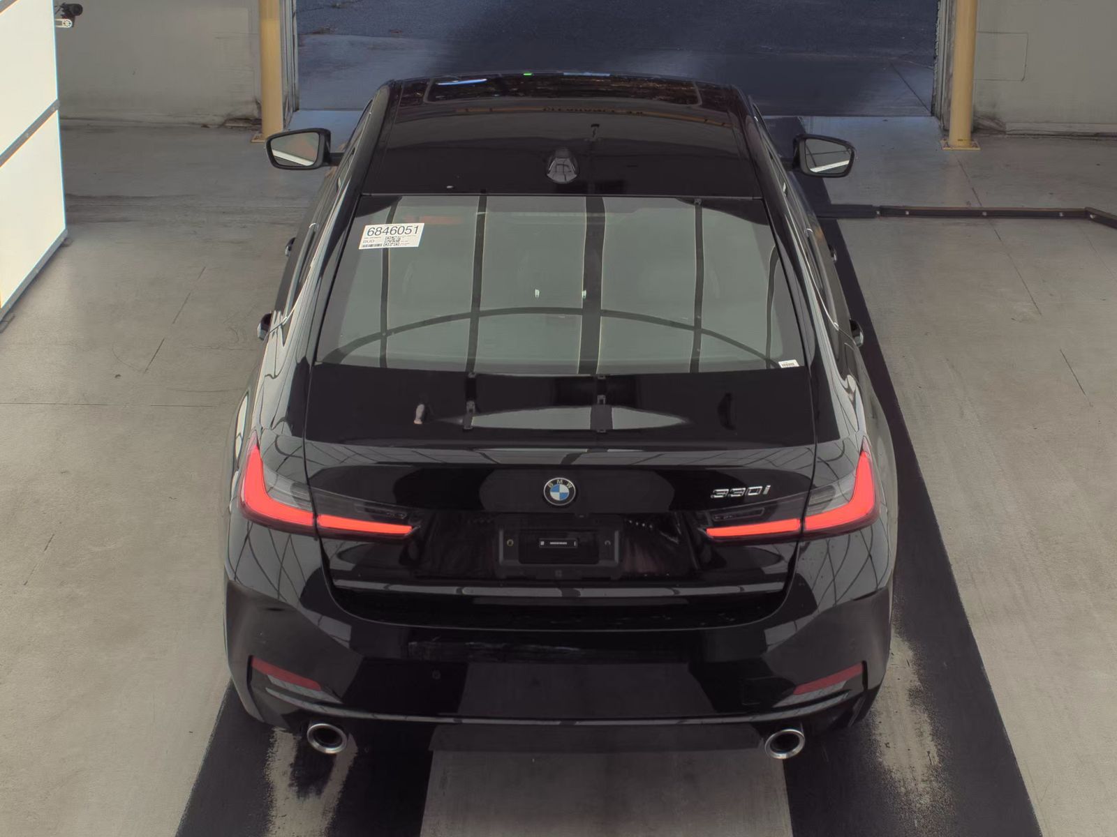 2025 BMW 3 Series 330i RWD