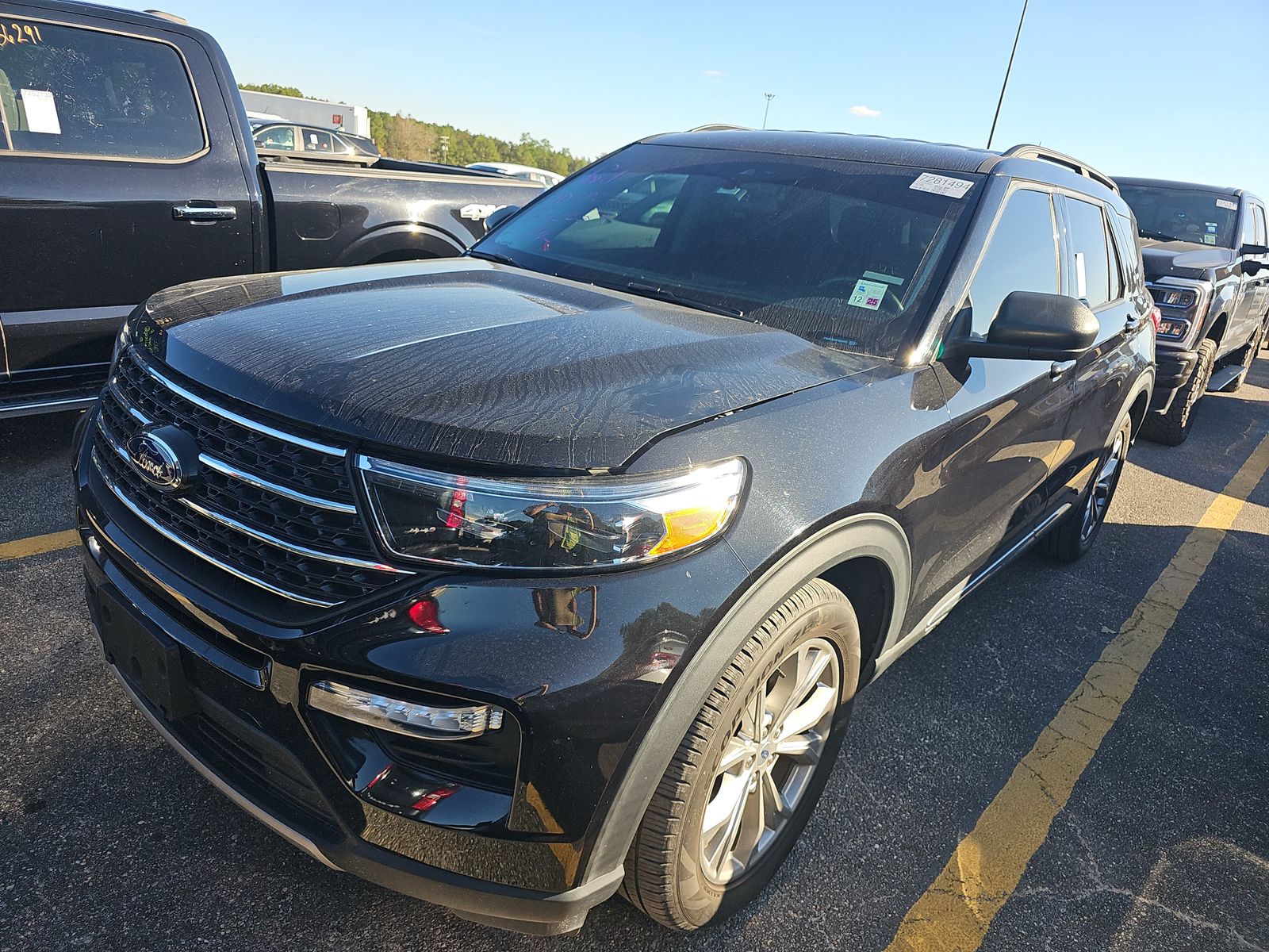 2023 Ford Explorer XLT RWD