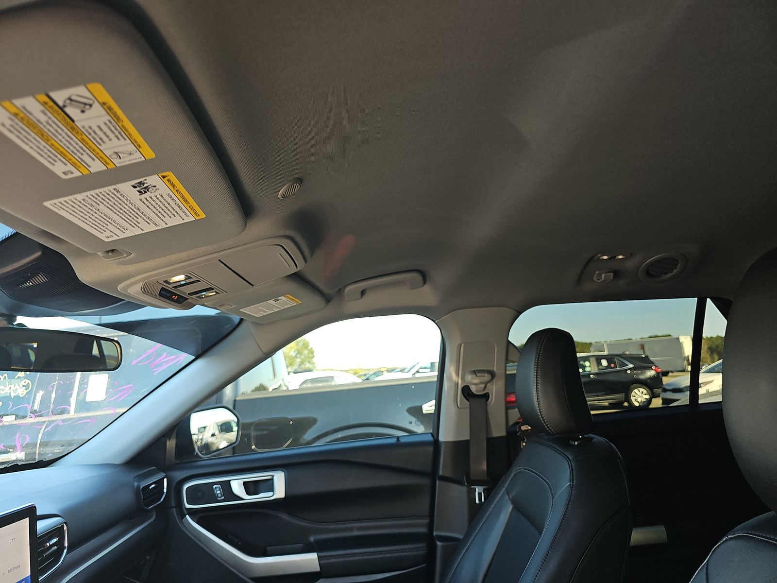 2023 Ford Explorer XLT RWD