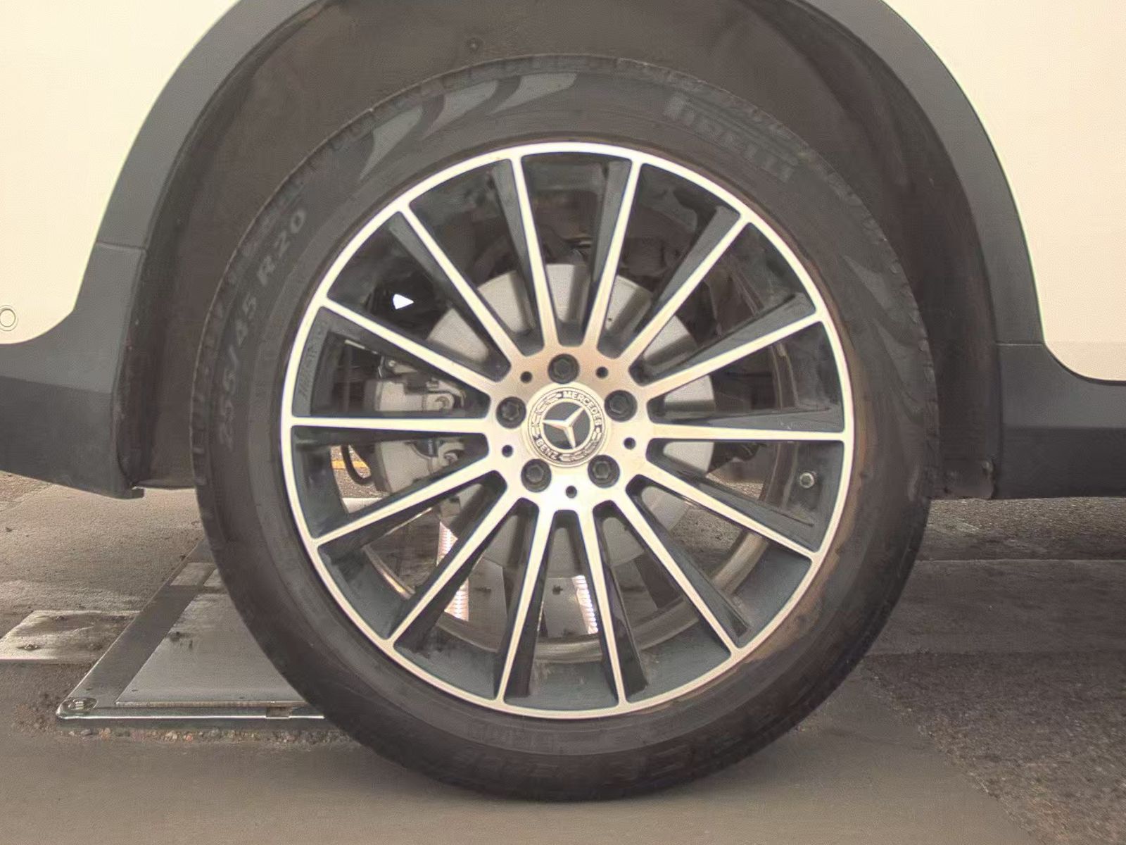 2022 Mercedes-Benz GLC GLC 300 AWD