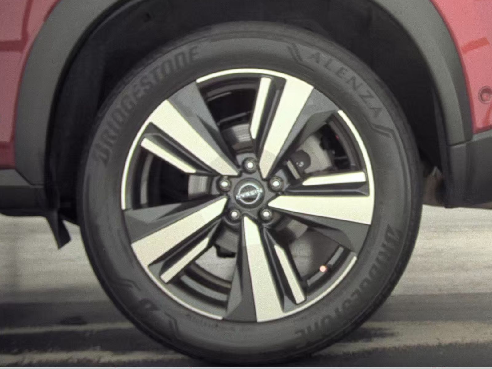 2023 Nissan Rogue Platinum AWD