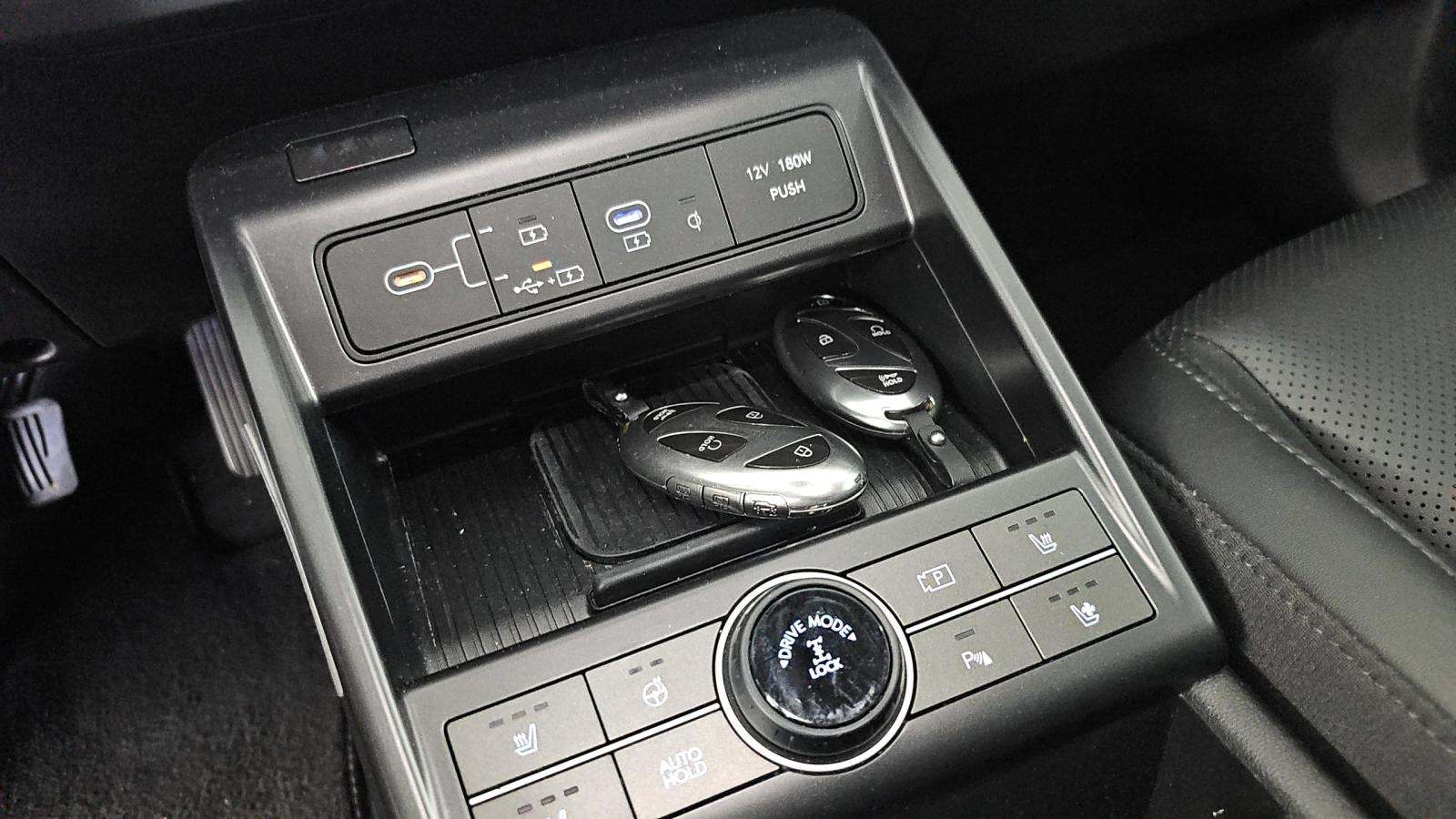 2024 Hyundai Kona Limited AWD