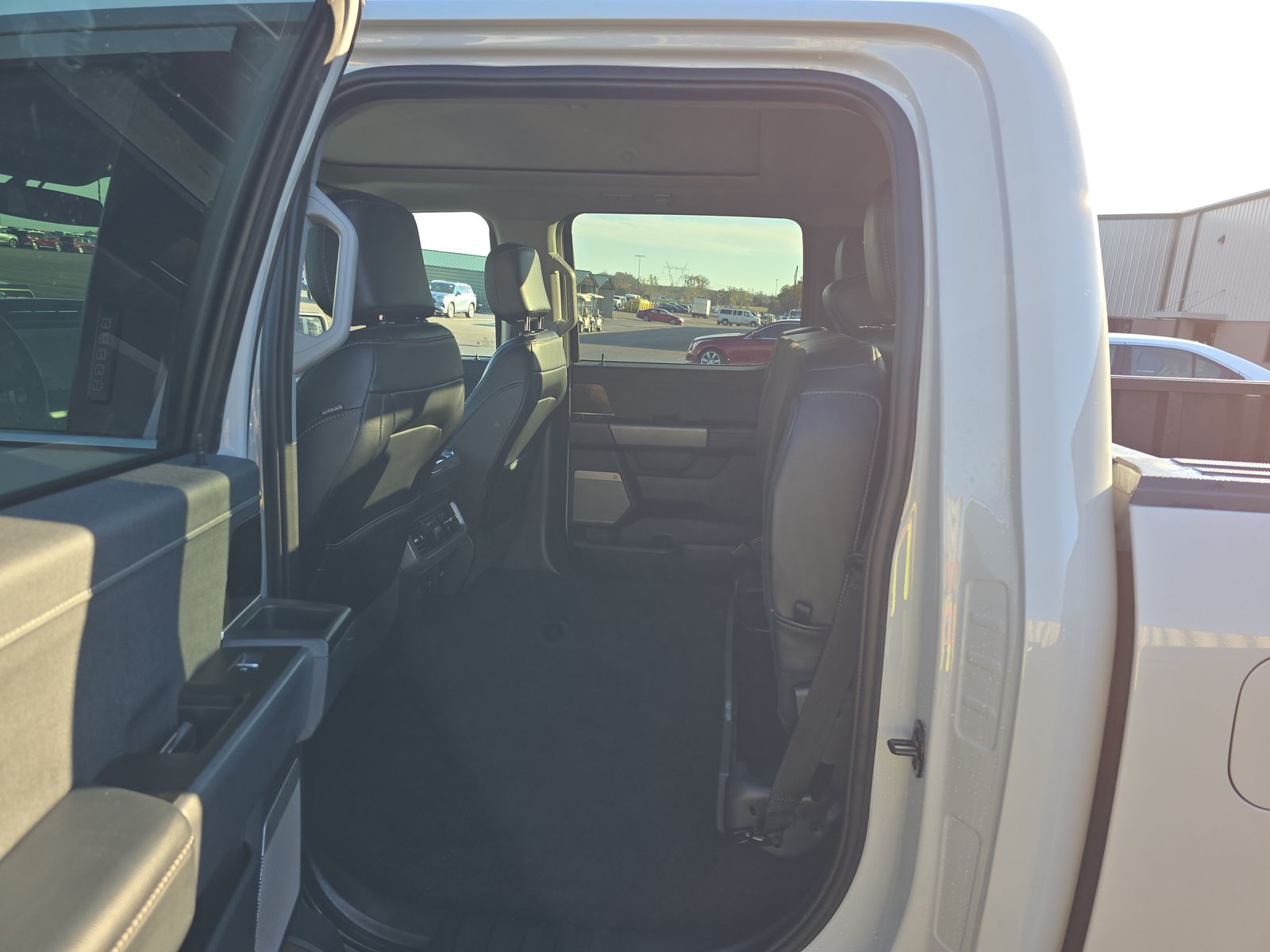 2023 Ford F-150 Lariat AWD