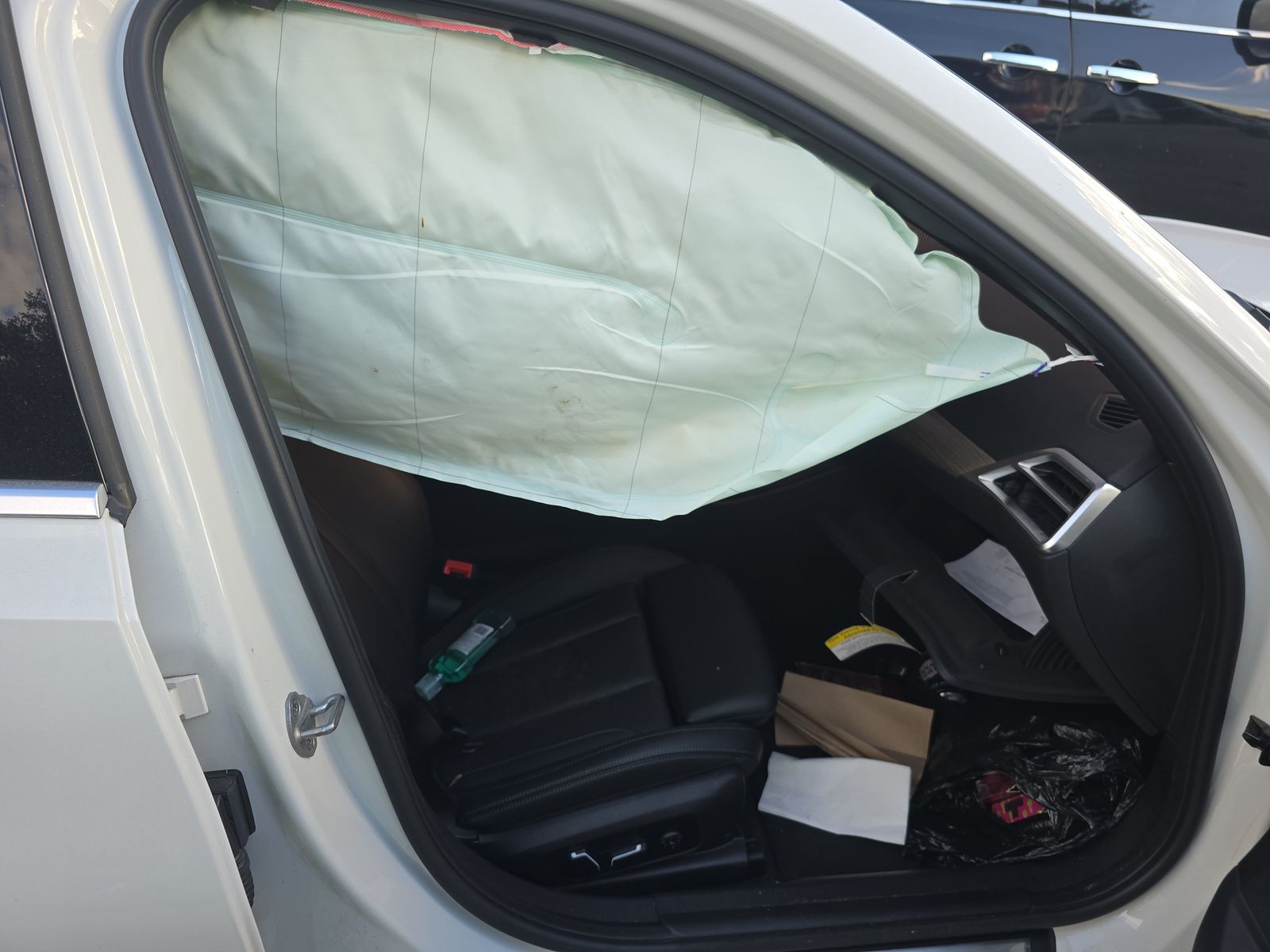 2025 BMW 3 Series 330i xDrive AWD