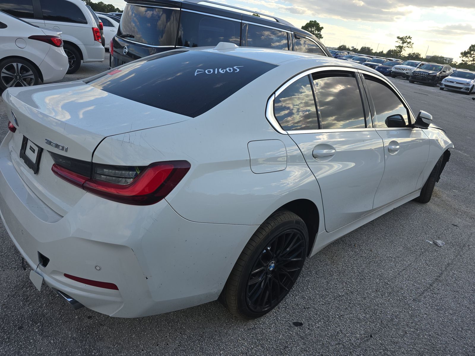 2025 BMW 3 Series 330i xDrive AWD