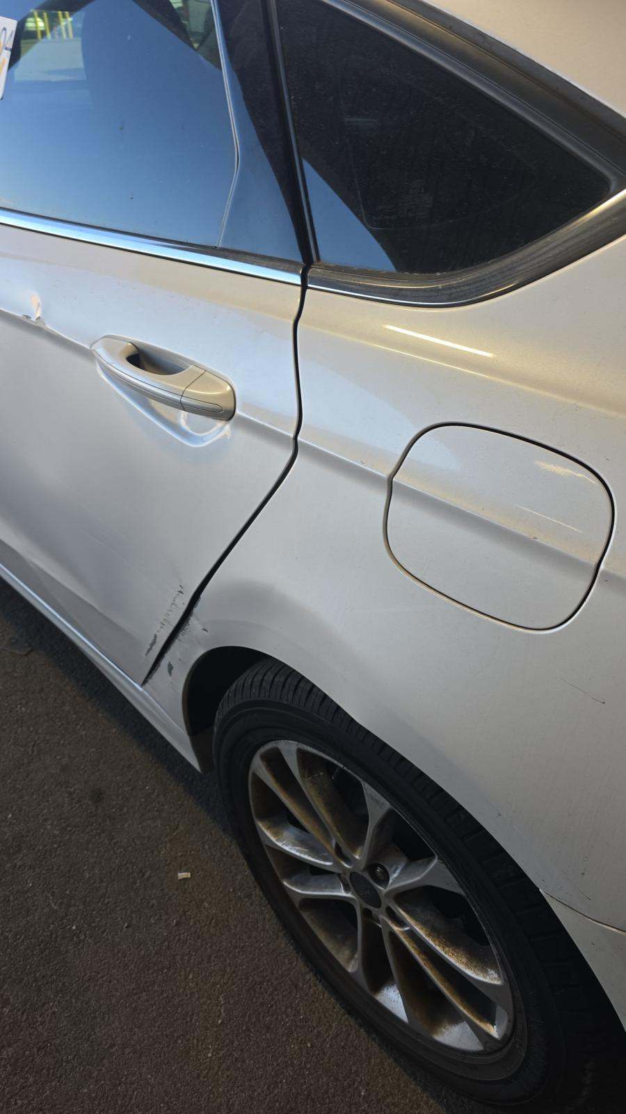 2020 Ford Fusion SE FWD