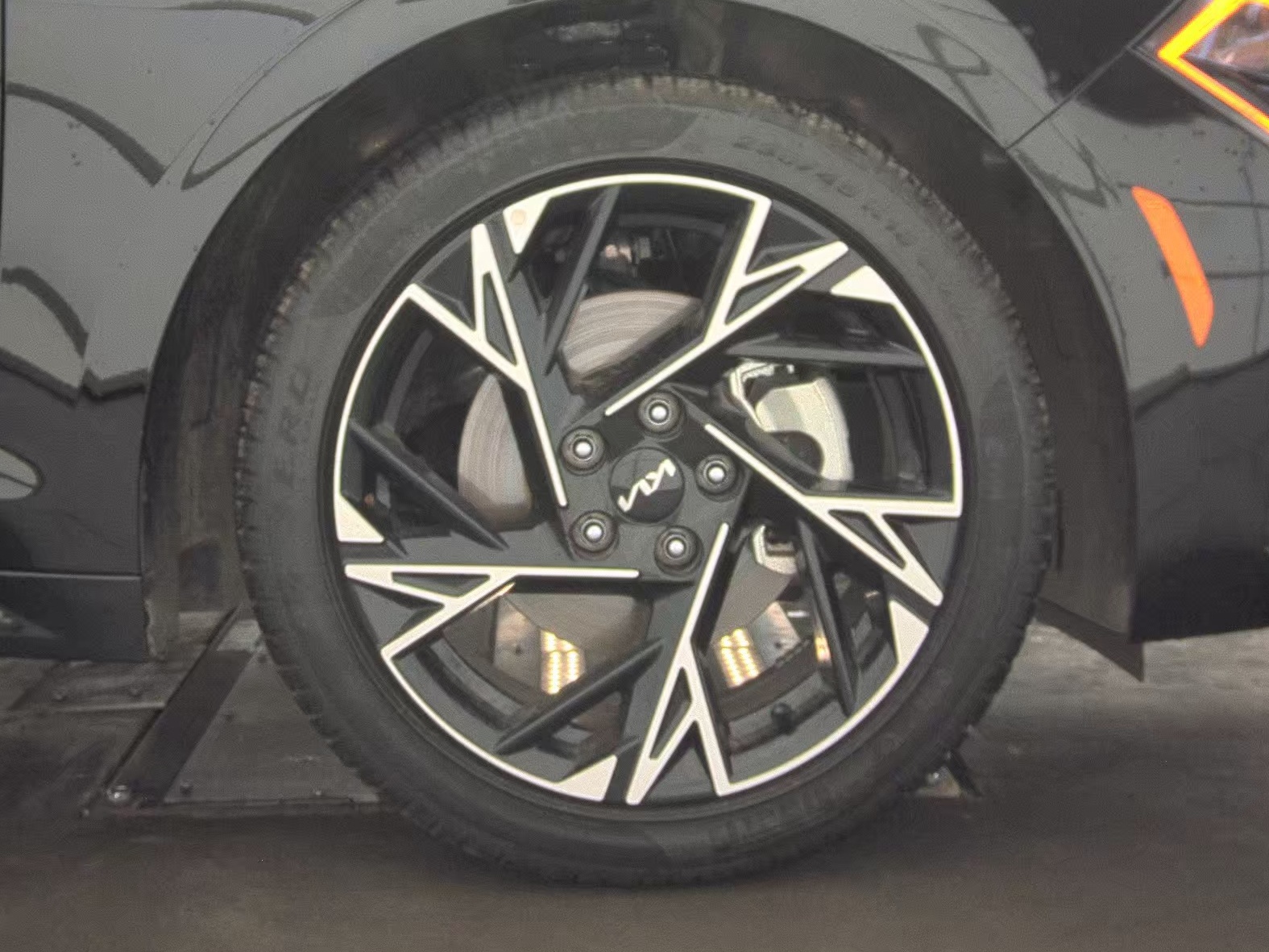 2025 Kia K5 GT-Line FWD