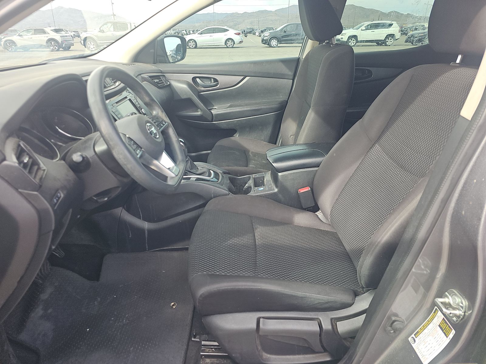 2020 Nissan Rogue Sport S FWD