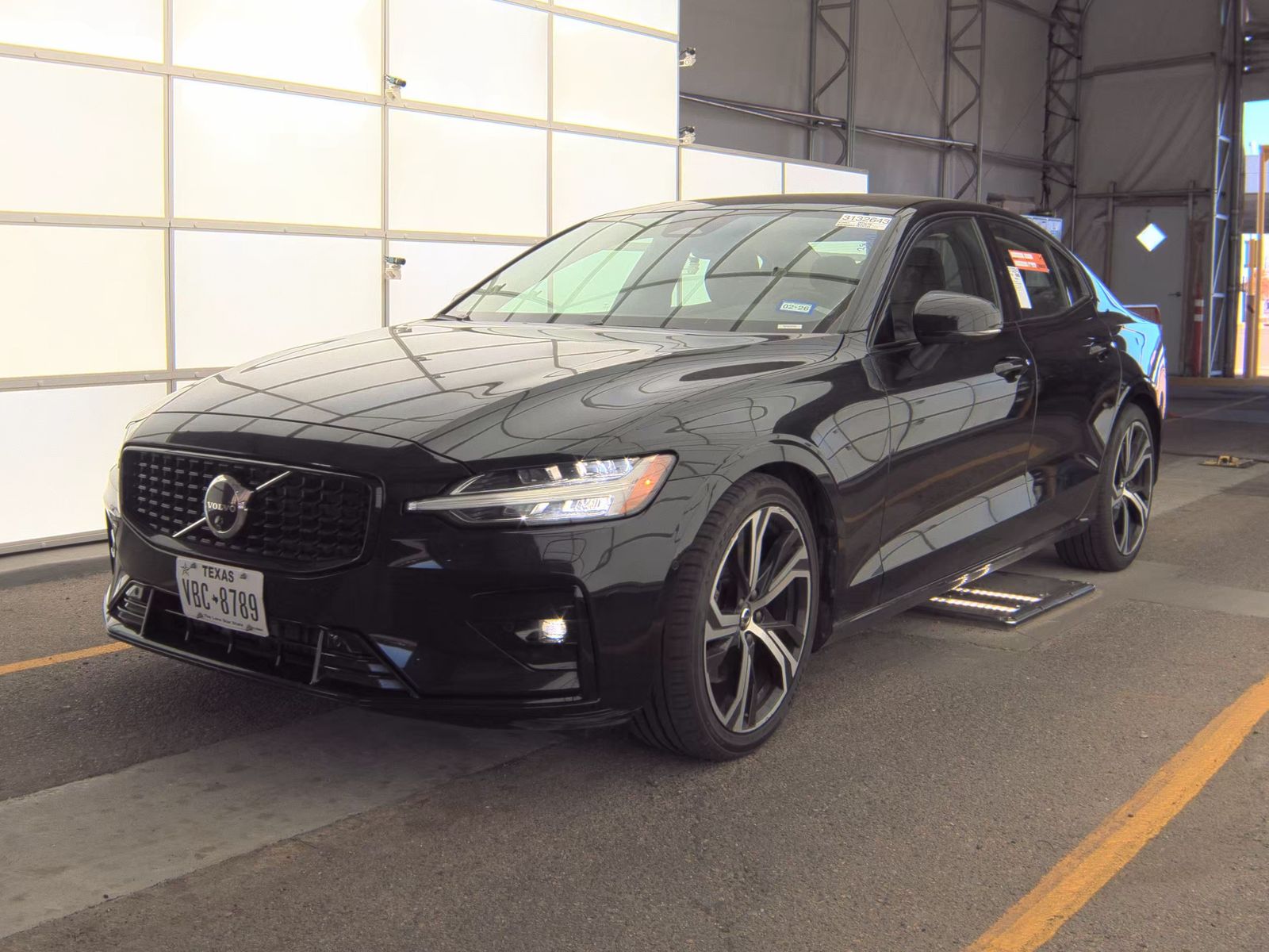 2024 Volvo S60 B5 Plus FWD