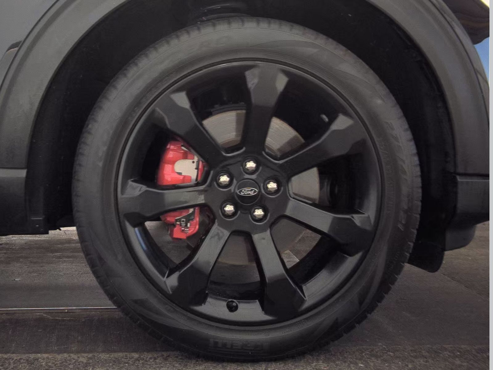 2023 Ford Explorer ST AWD