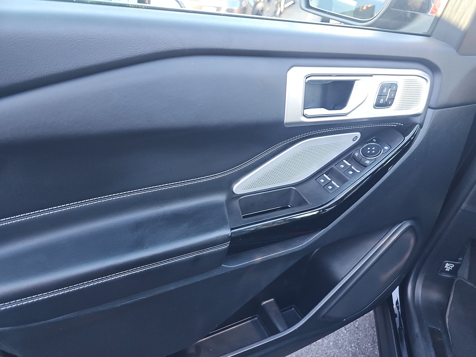 2023 Ford Explorer ST AWD