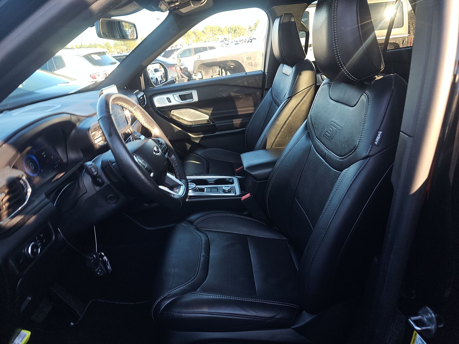 2023 Ford Explorer ST AWD