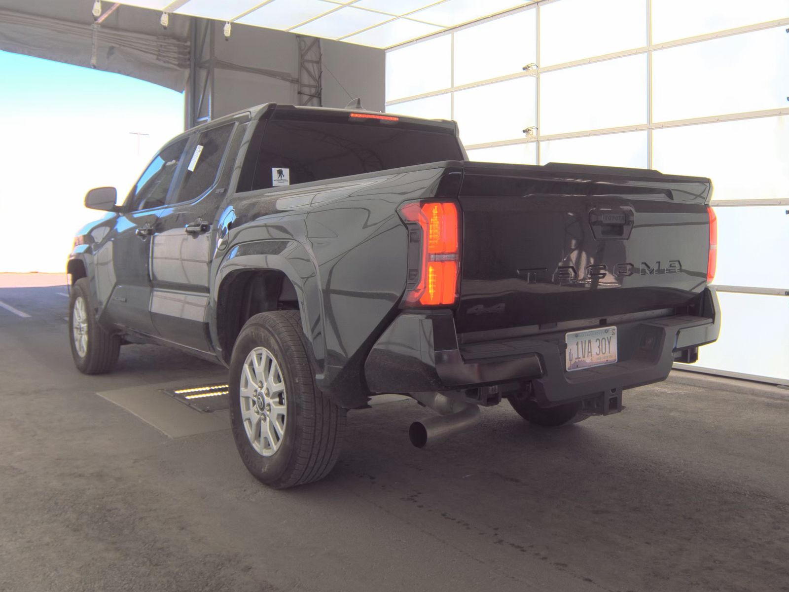 2024 Toyota Tacoma SR5 AWD